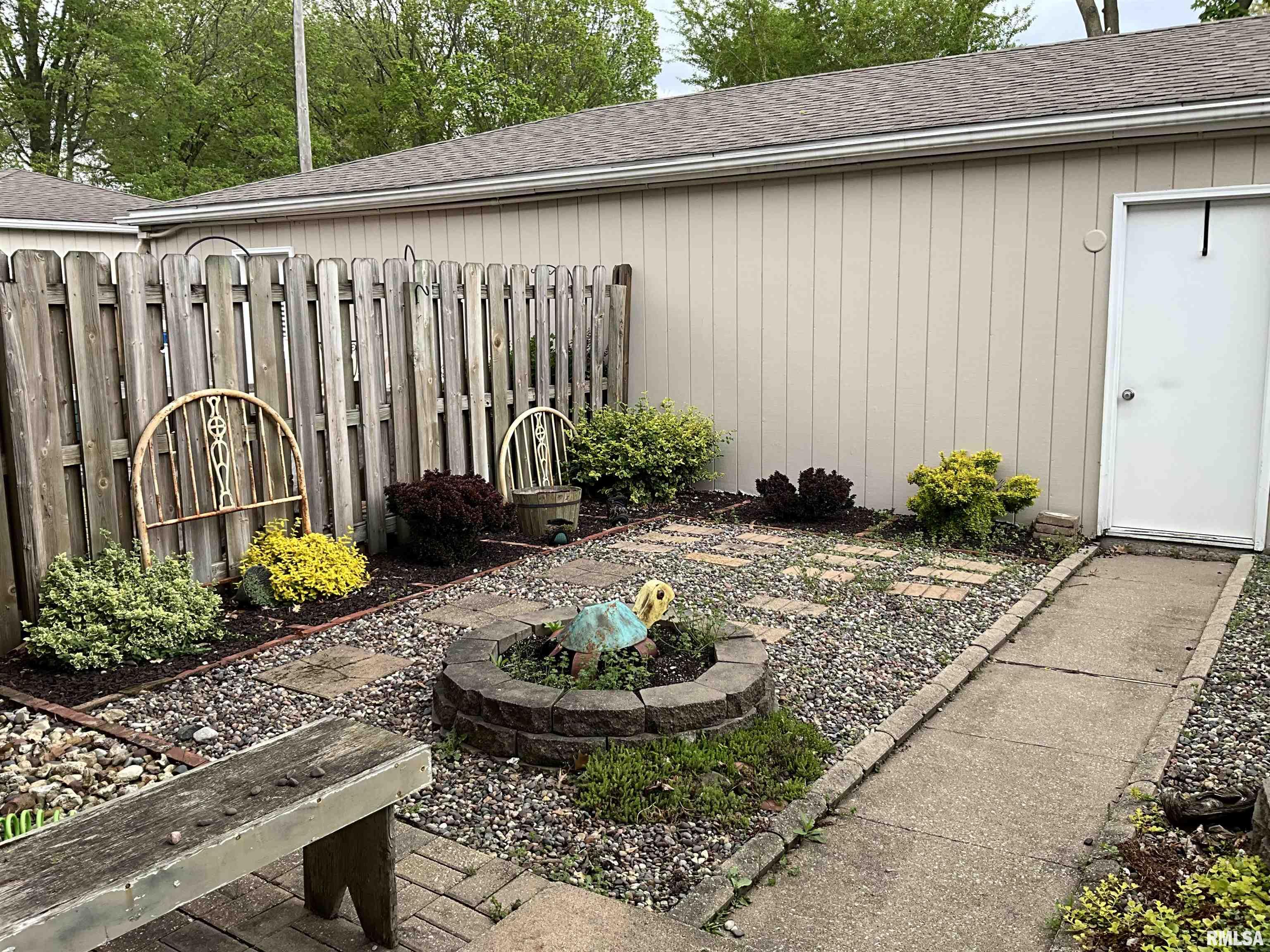 1513 21st Avenue #7, Rock Island, Illinois image 15