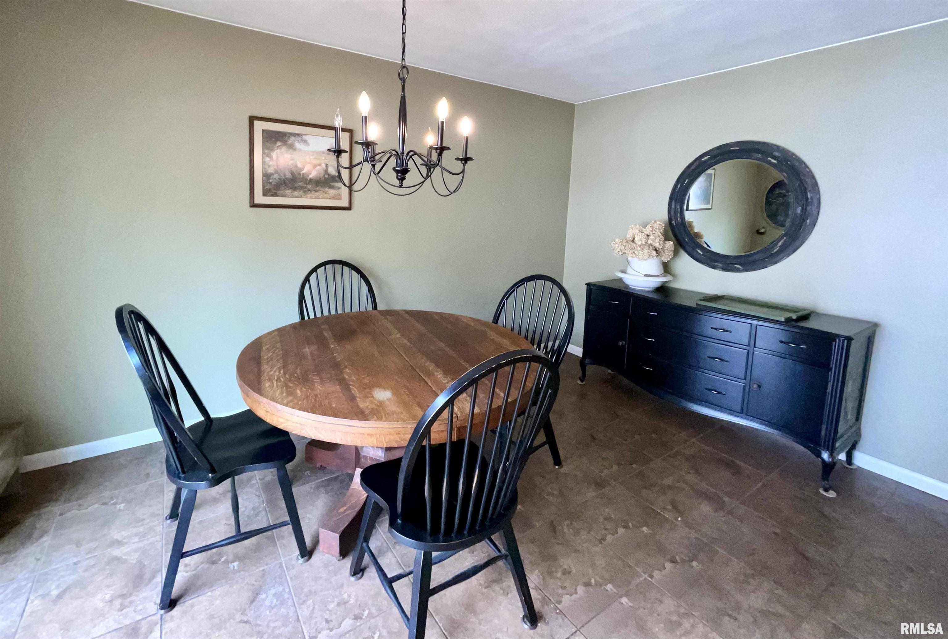 1513 21st Avenue #7, Rock Island, Illinois image 9