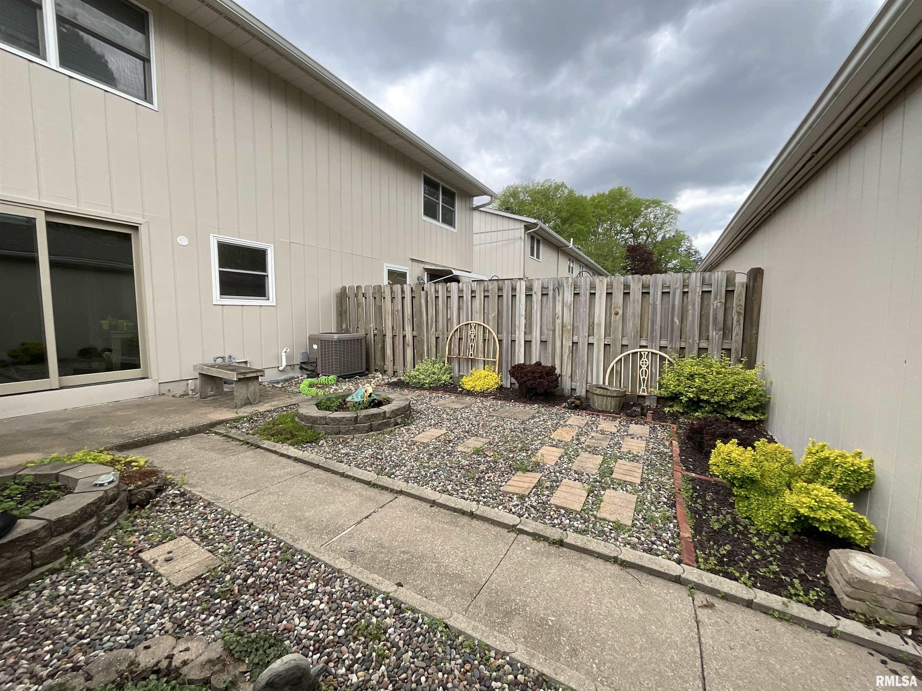 1513 21st Avenue #7, Rock Island, Illinois image 16