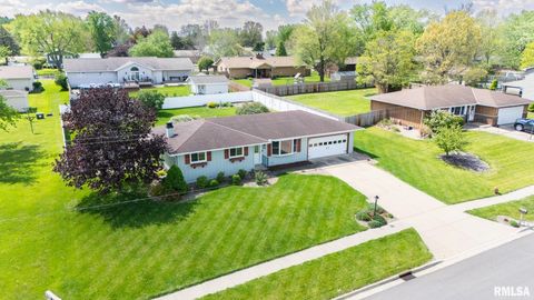 Photo of 1128 W PROGRESS Street, Metamora, IL 61548 (MLS # PA1265945)