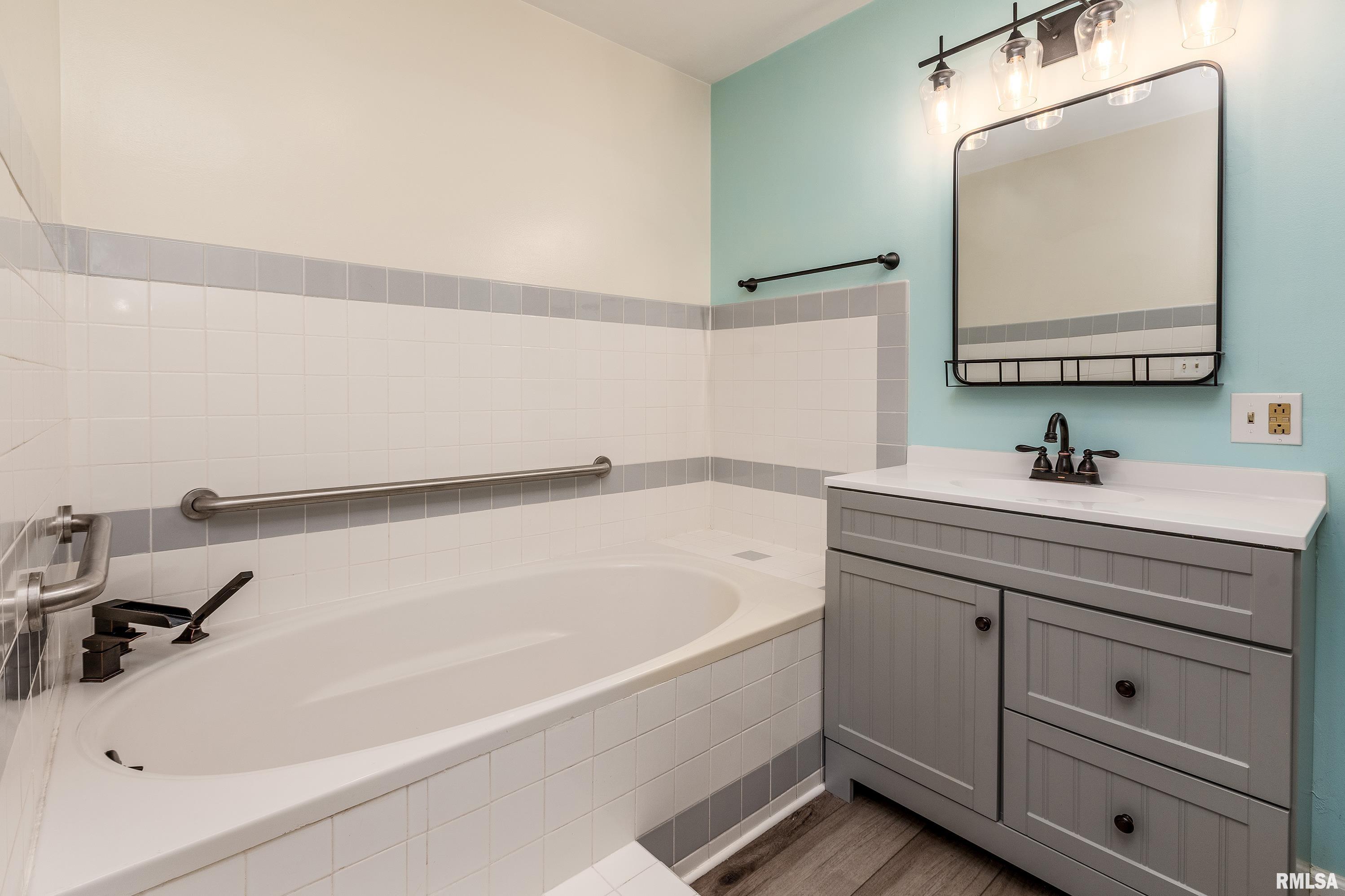510 Beadle Drive, Carbondale, Illinois image 14