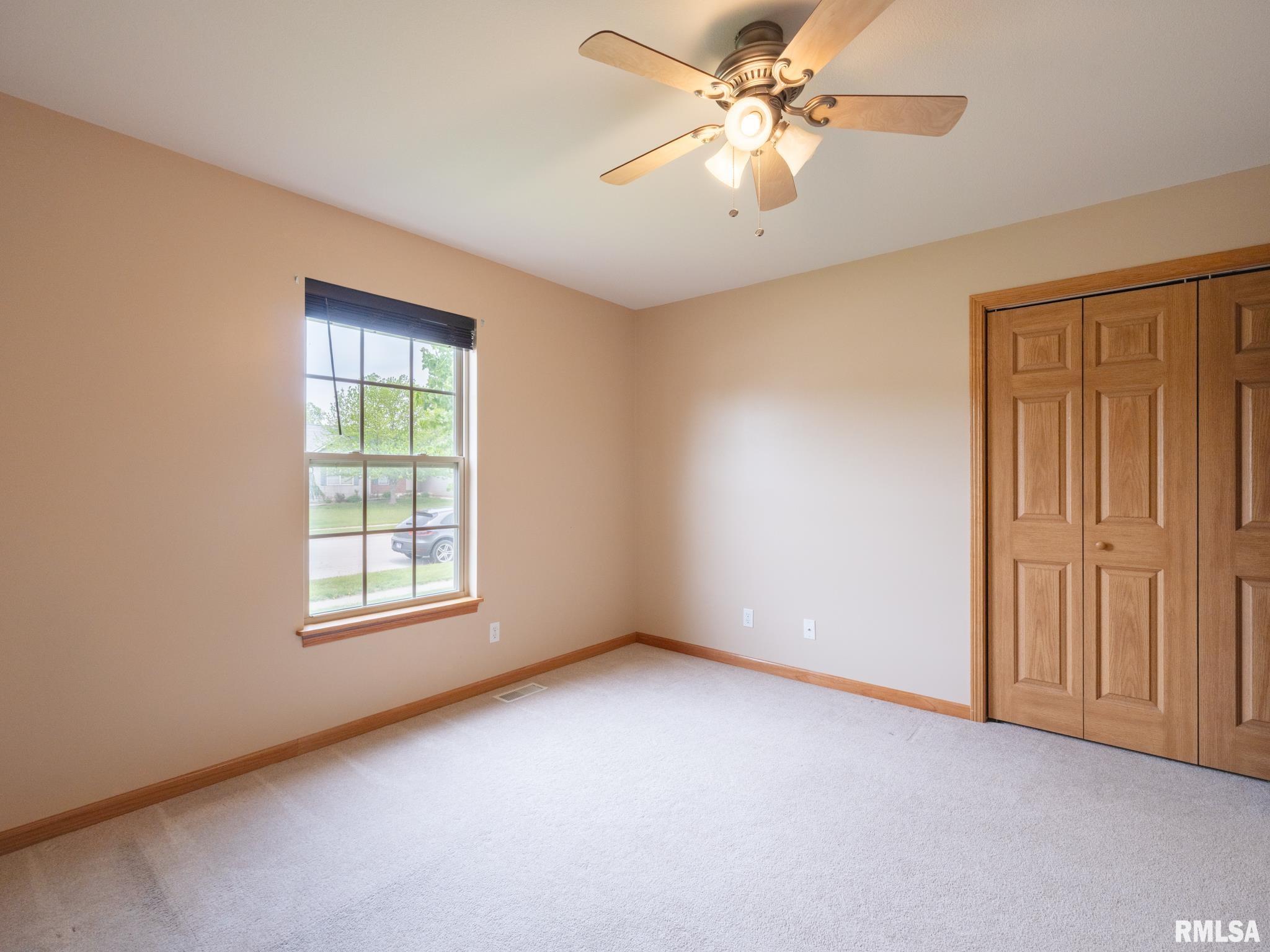1204 Harbor Way, Chillicothe, Illinois image 32