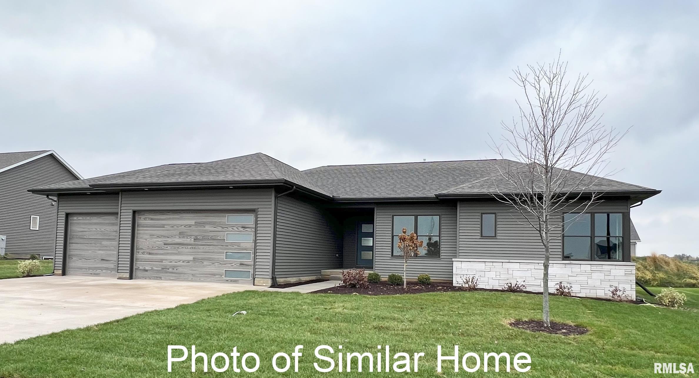 7116 Spring Creek Drive, Bettendorf, Iowa image 2