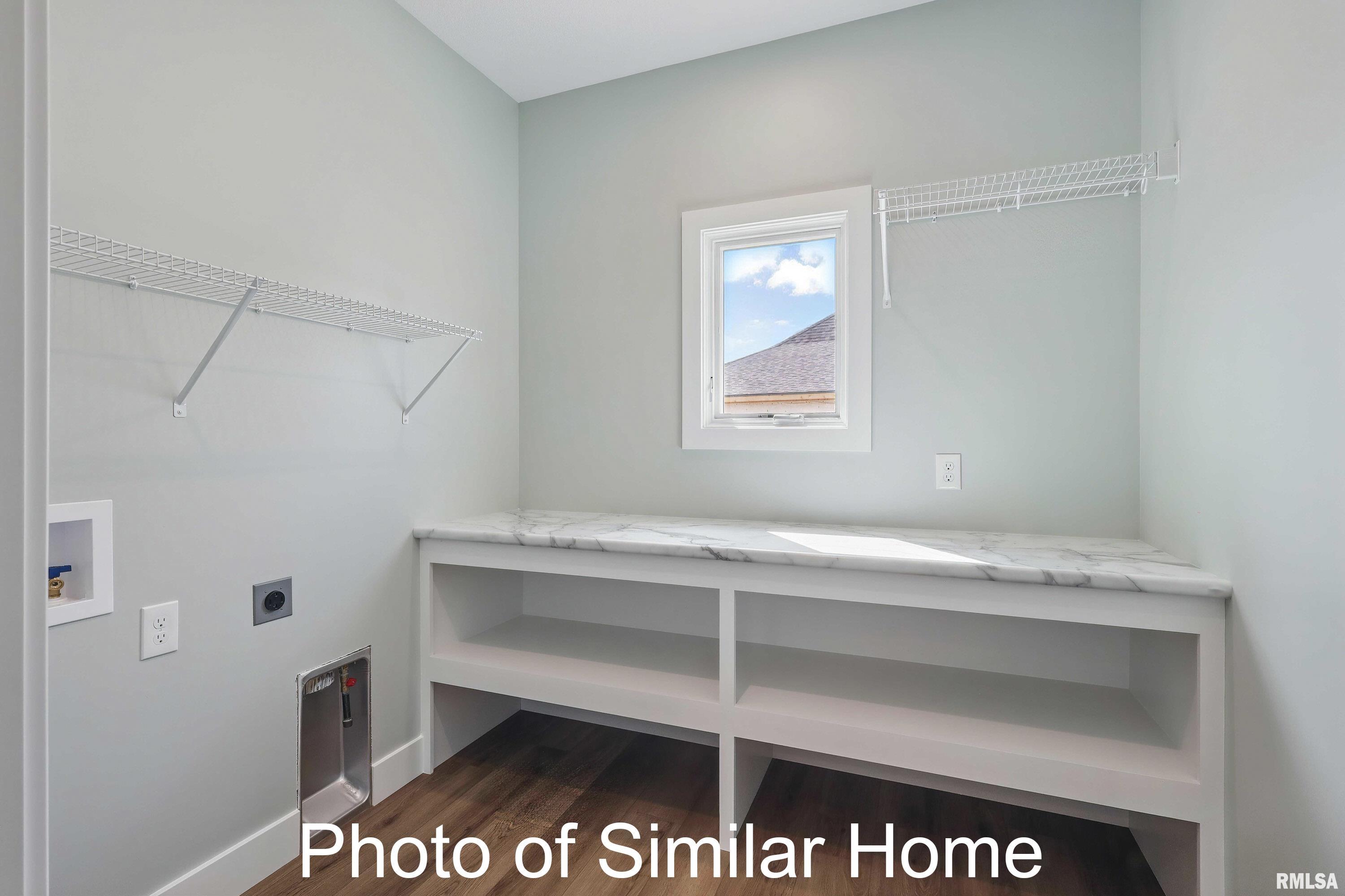 7116 Spring Creek Drive, Bettendorf, Iowa image 25