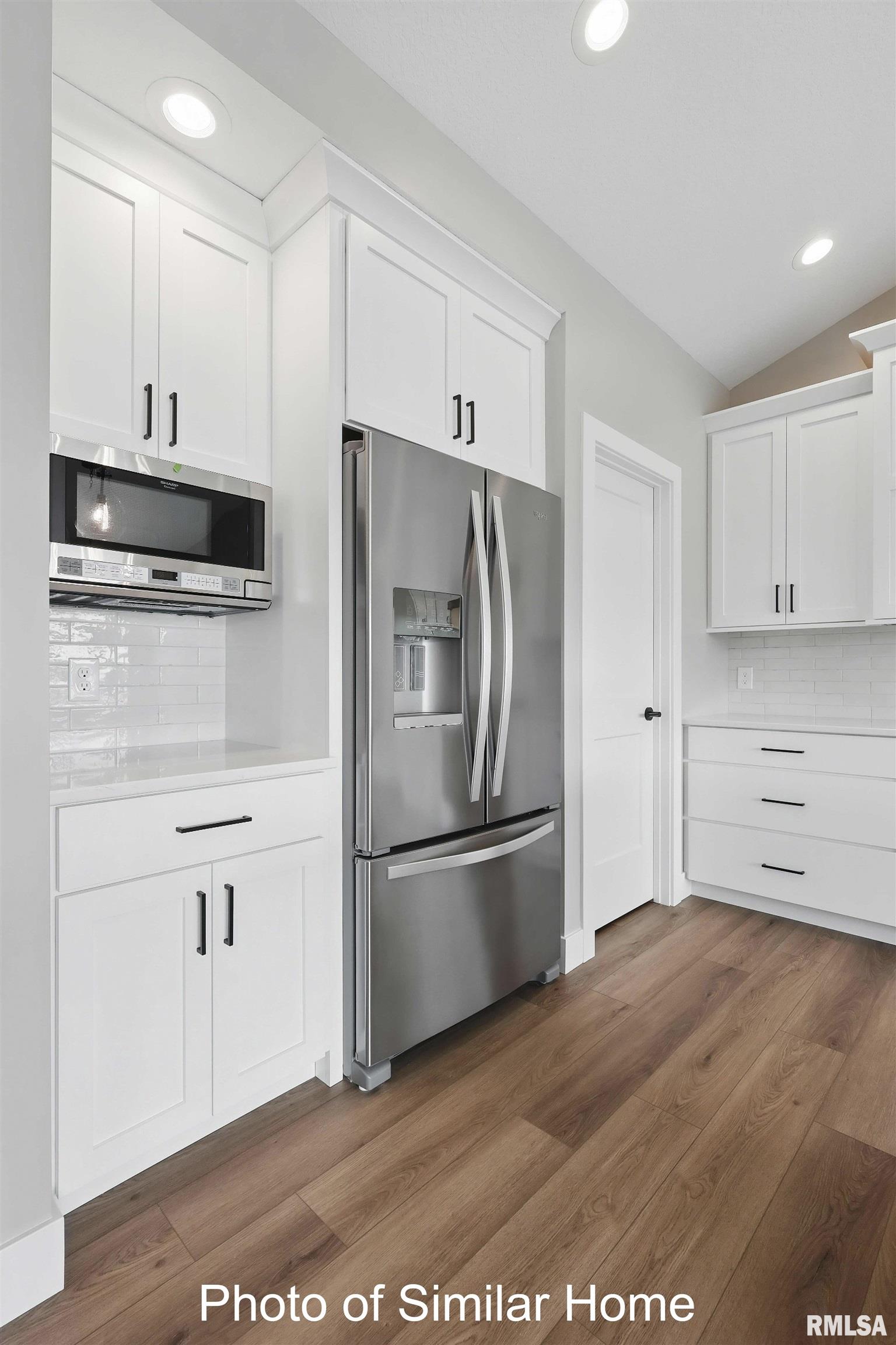 7116 Spring Creek Drive, Bettendorf, Iowa image 19