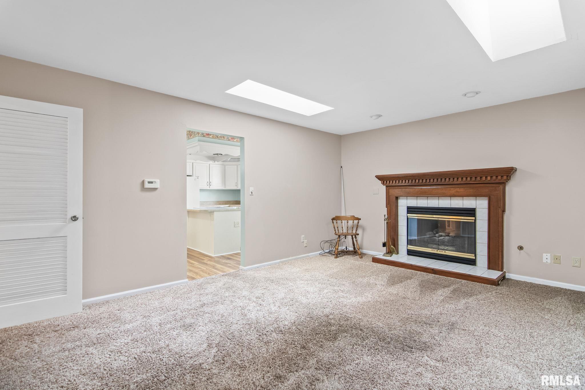 817 Kenyon Drive, Springfield, Illinois image 10