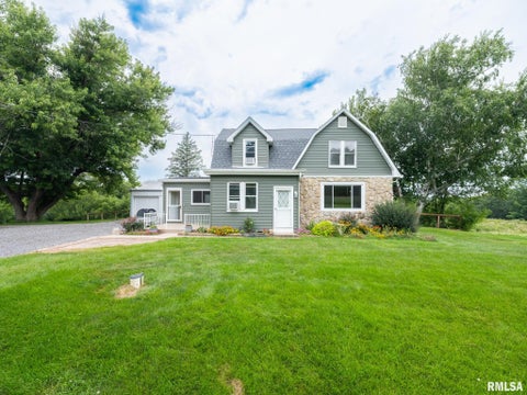 Homes For Sale - 9713 W Riekena Road<br/> Mapleton, IL 61547