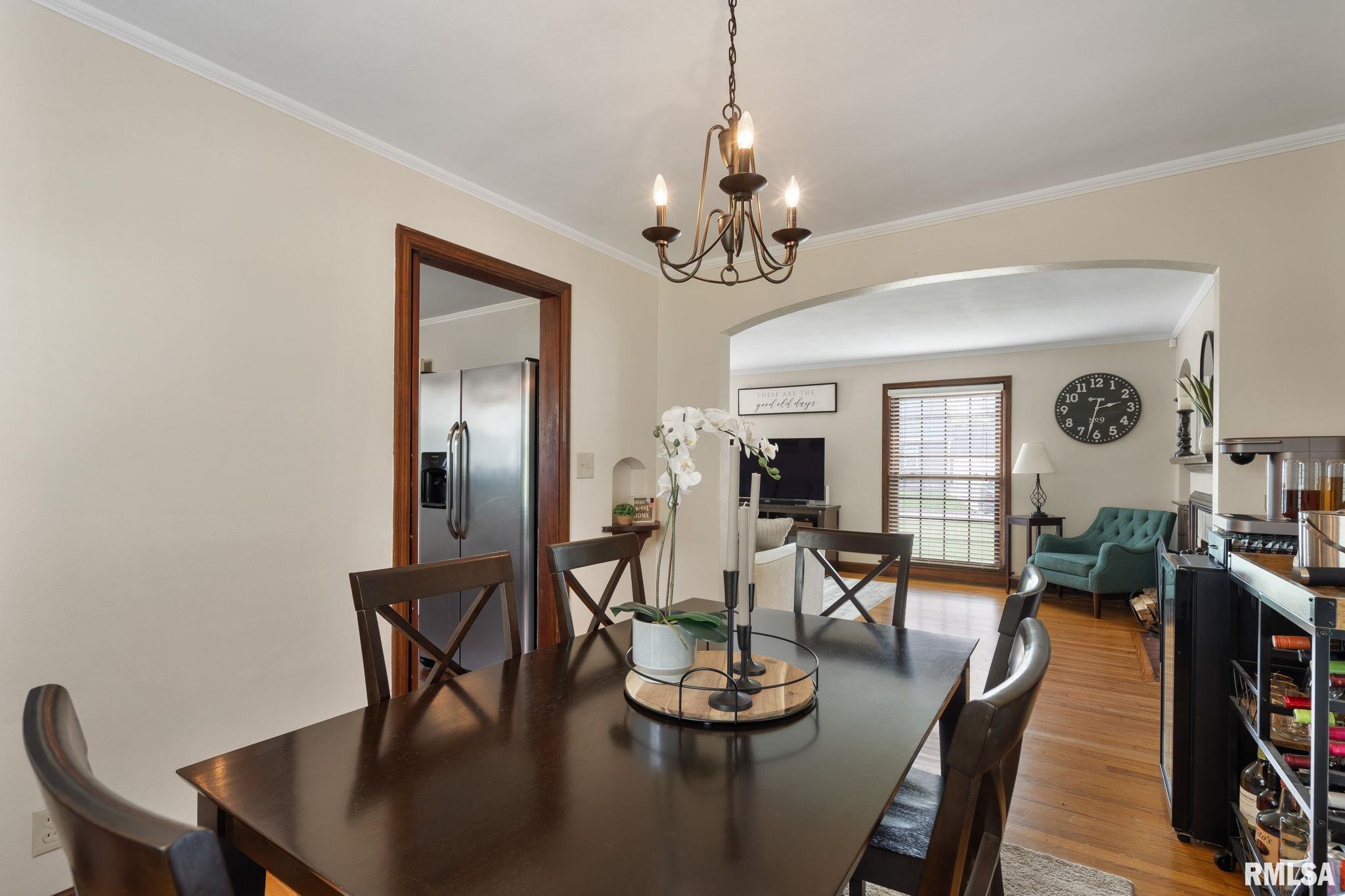 2323 16th Avenue, Moline, Illinois image 9
