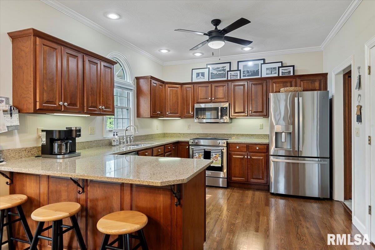 103 Interlacken Road, Springfield, Illinois image 21