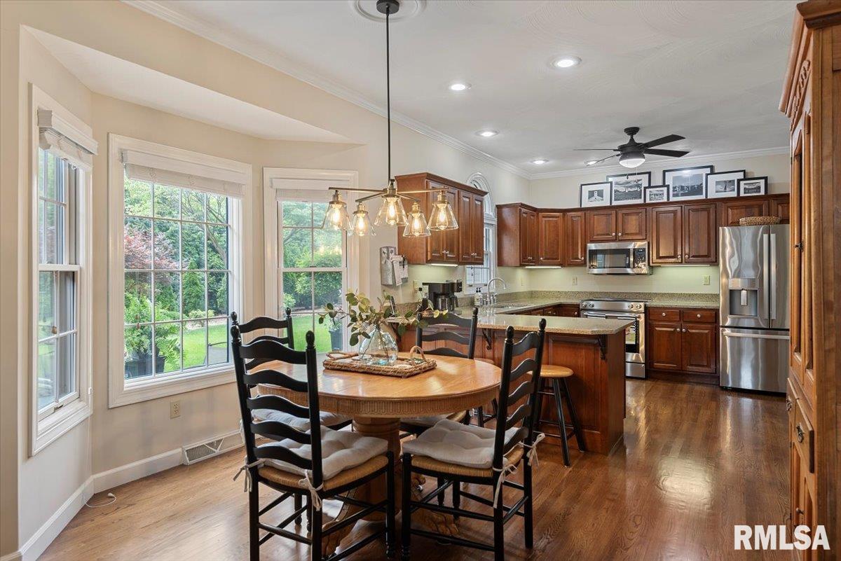 103 Interlacken Road, Springfield, Illinois image 18
