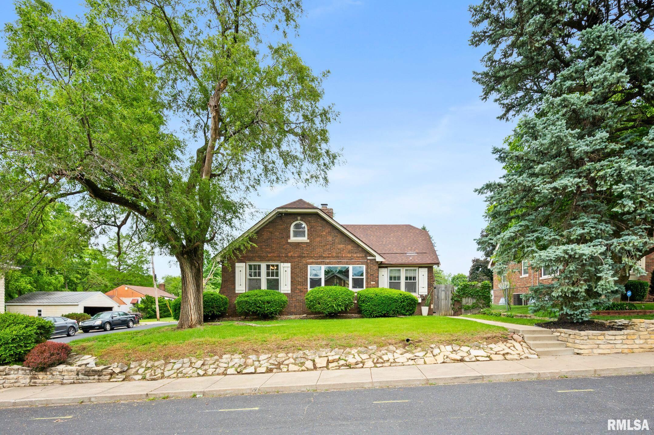 419 W Doubet Court, Peoria, Illinois image 2