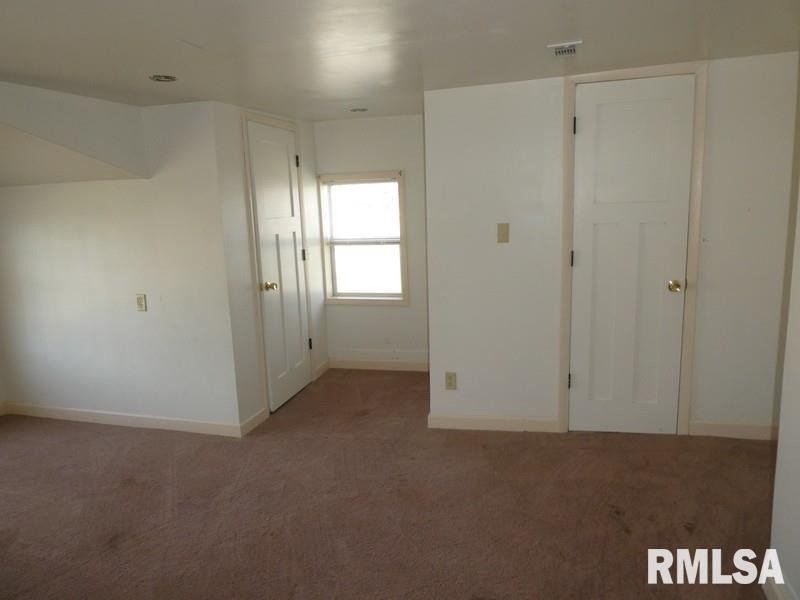 422 N Logan Street, Mason City, Illinois image 16