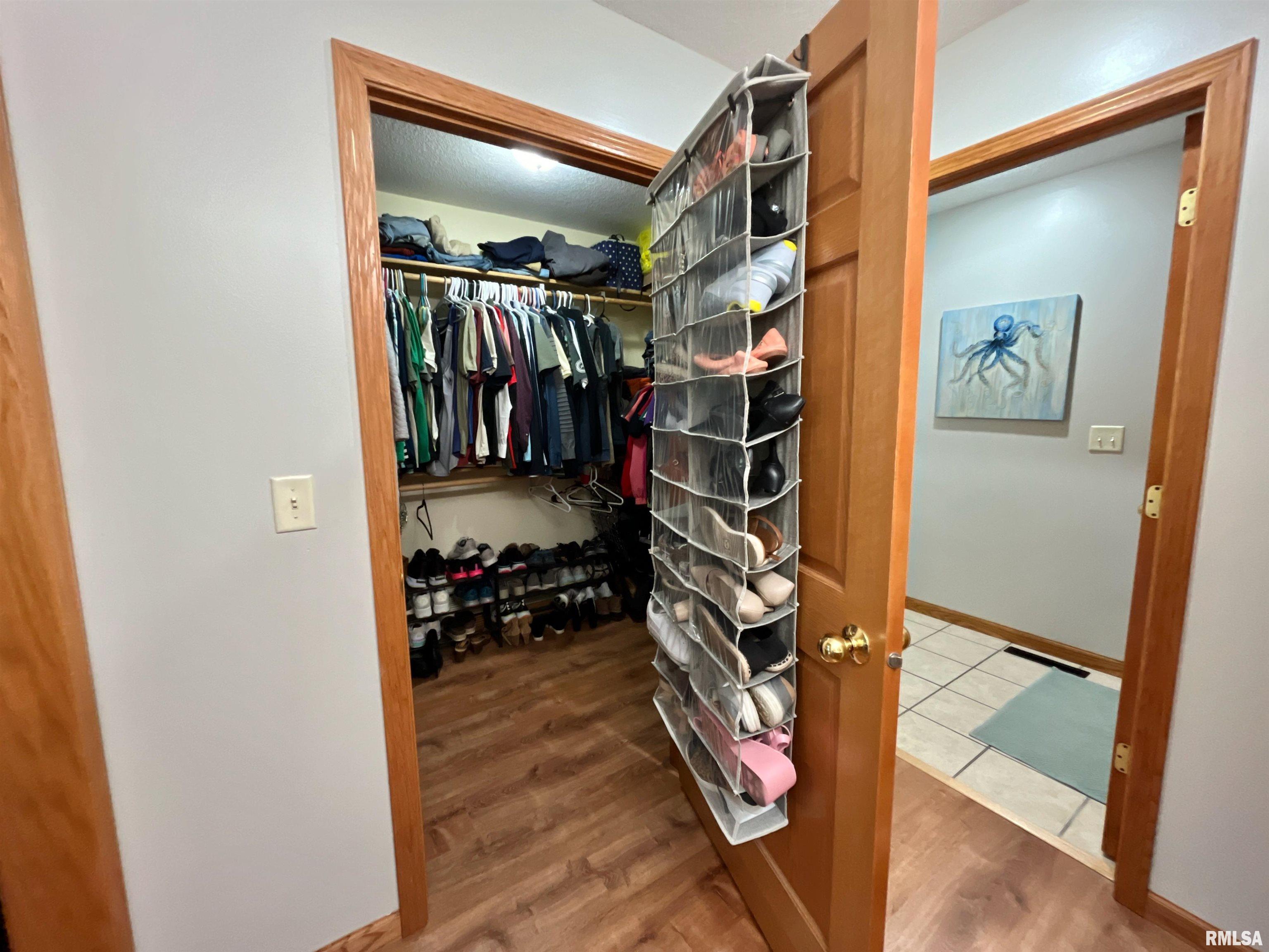 1613 Milnes Drive, Fulton, Illinois image 14