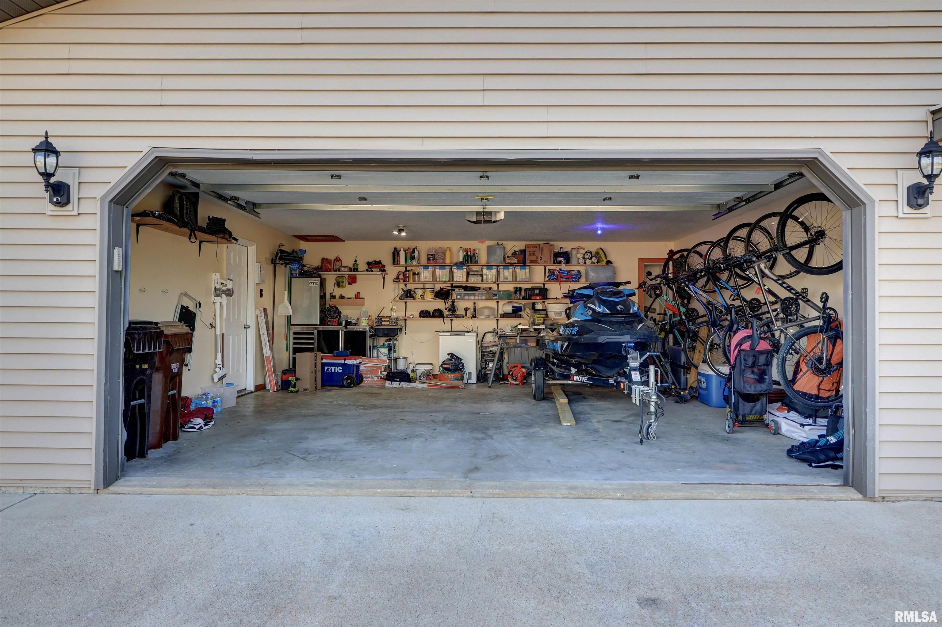 1613 Milnes Drive, Fulton, Illinois image 22