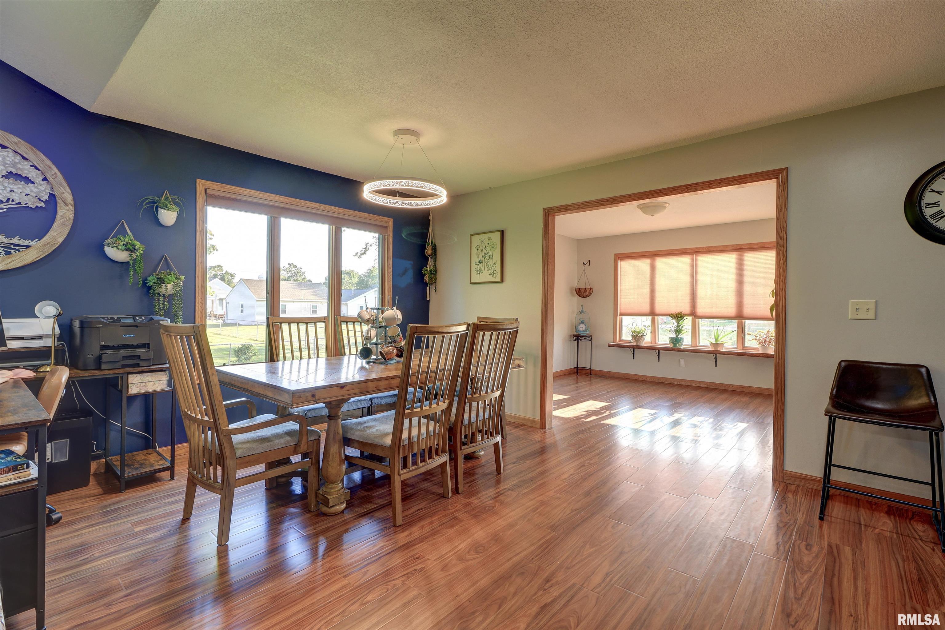 1613 Milnes Drive, Fulton, Illinois image 6
