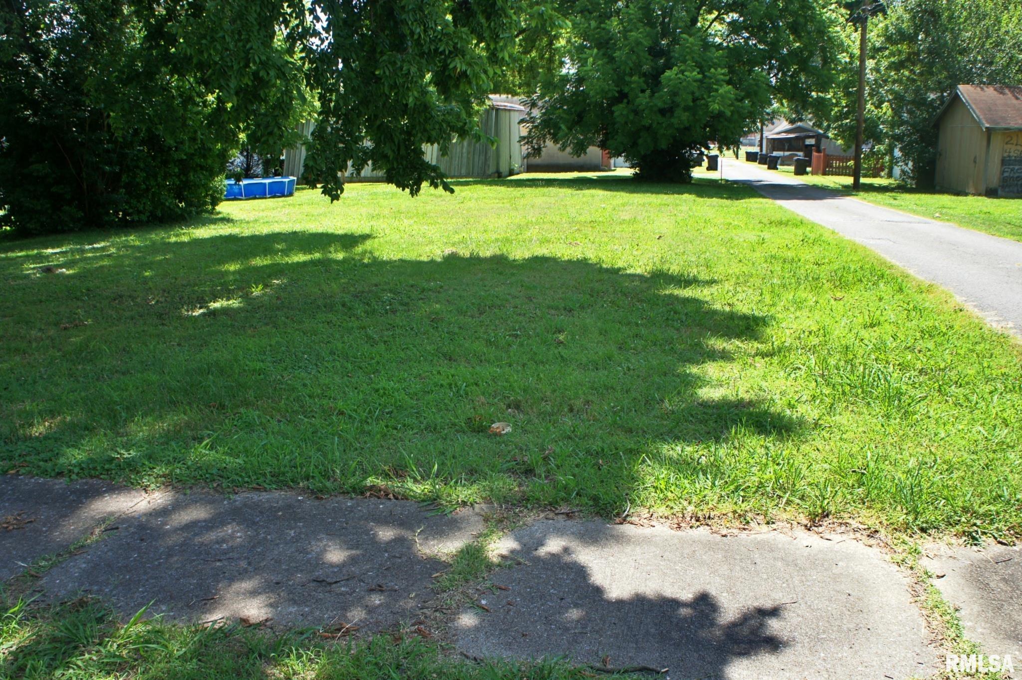1012 Girard Street, Metropolis, Illinois image 3