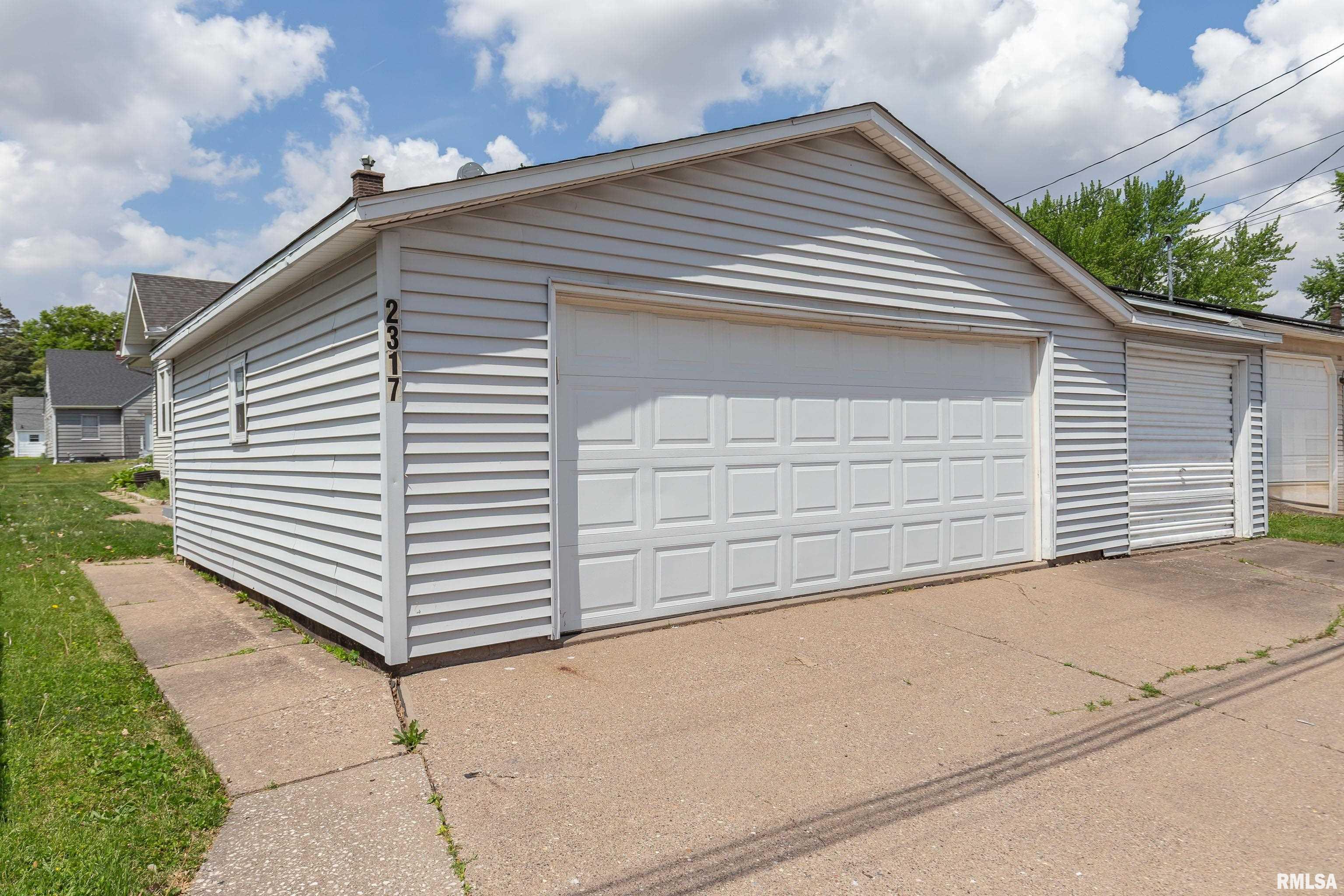 2317 Davie Street, Davenport, Iowa image 29