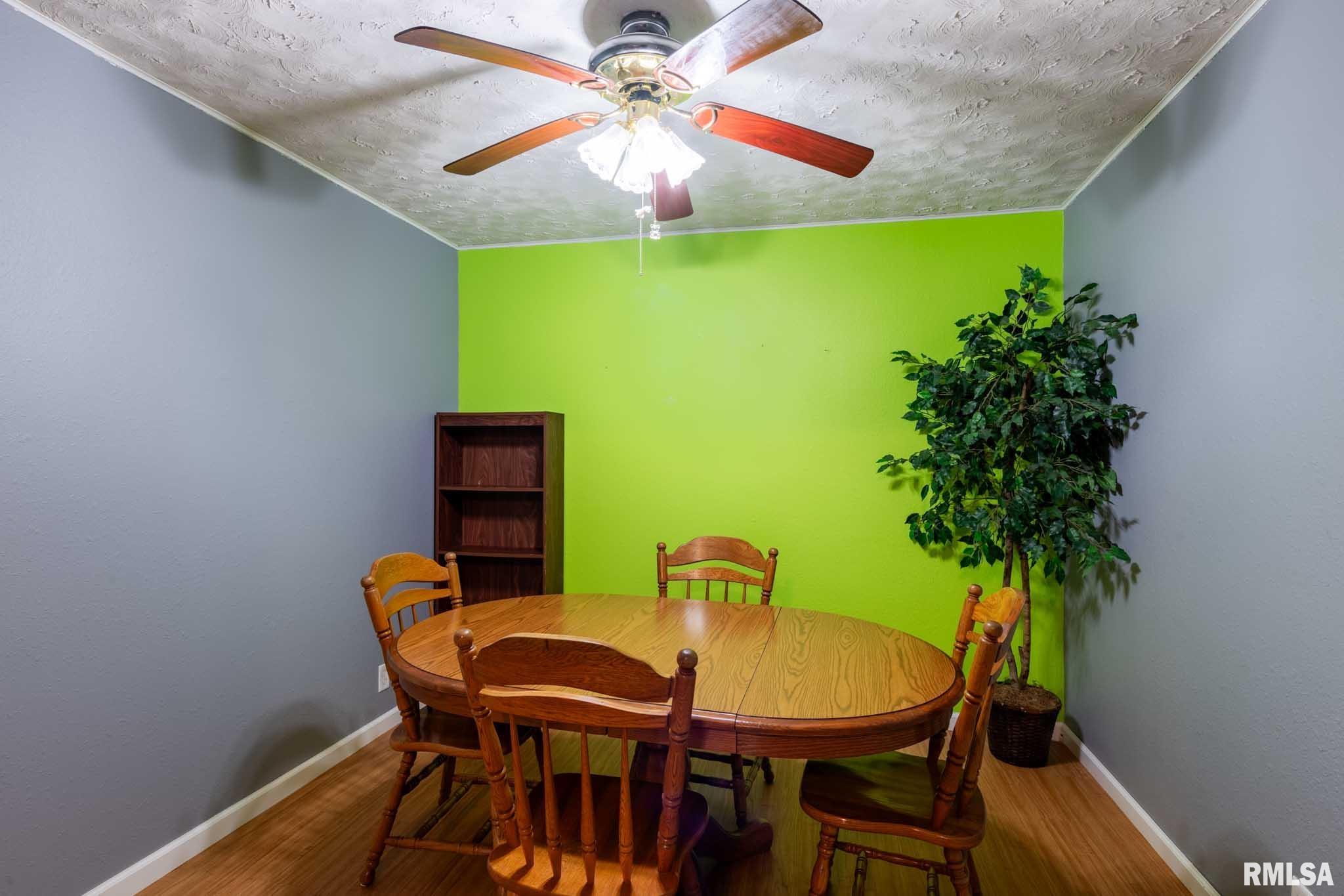 707 W Broadway Boulevard, Johnston City, Illinois image 18