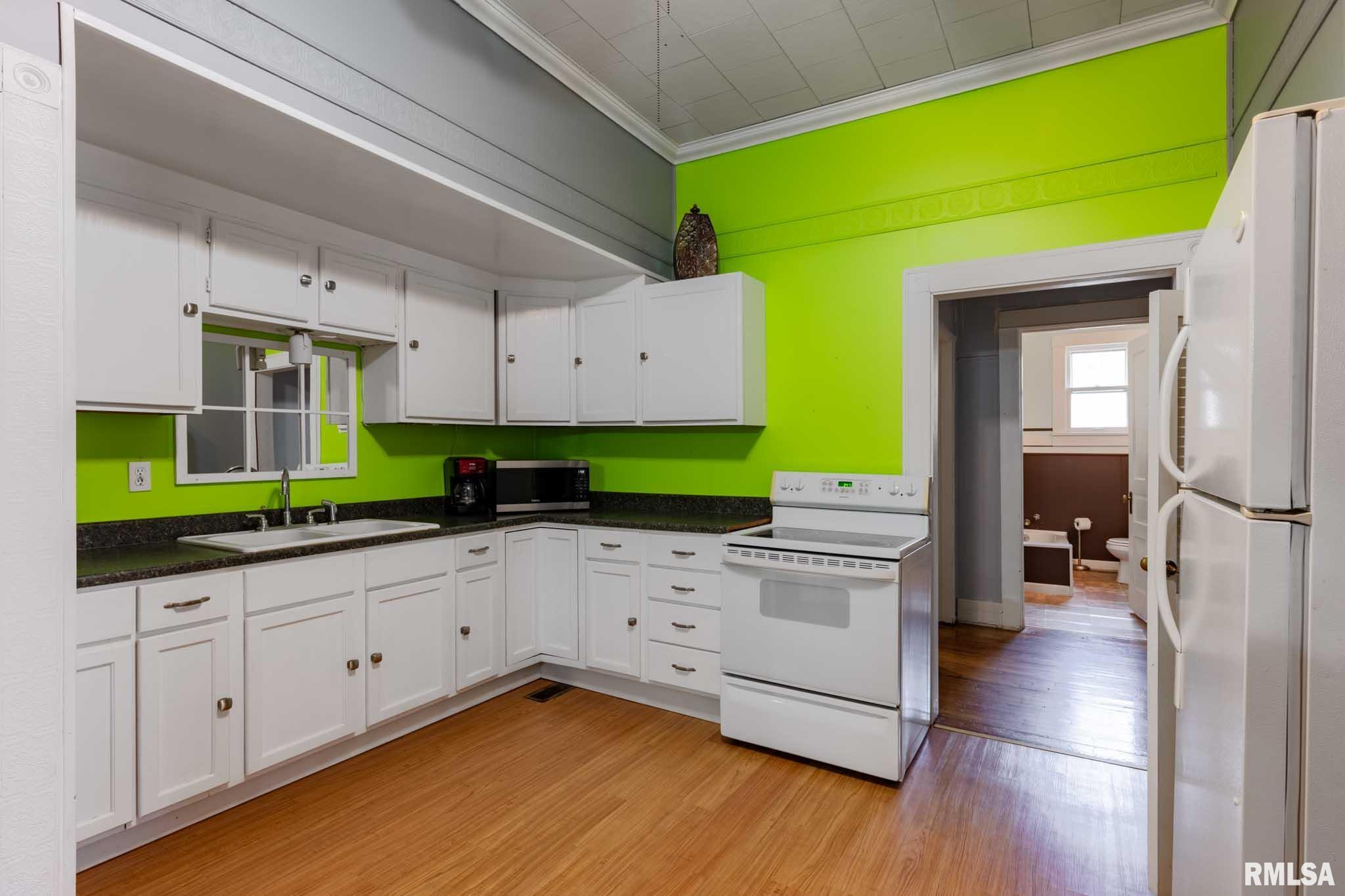 707 W Broadway Boulevard, Johnston City, Illinois image 15