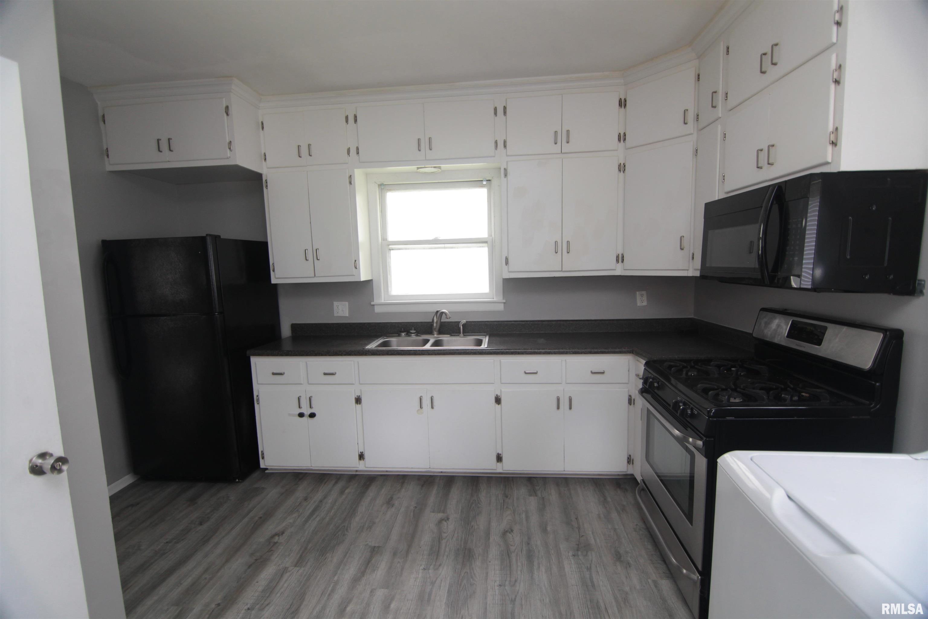 1502 N Ripley Street, Davenport, Iowa image 10