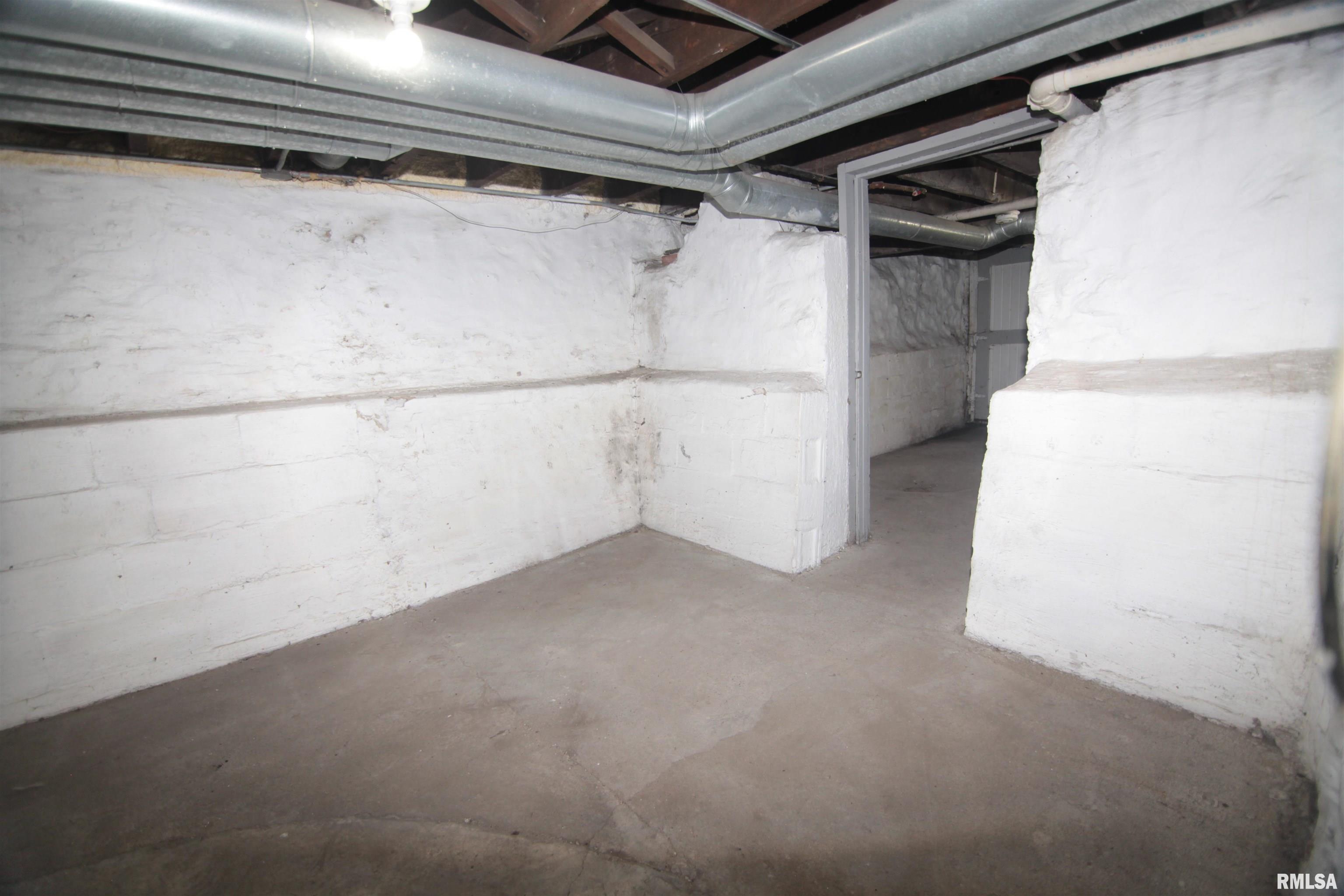 1502 N Ripley Street, Davenport, Iowa image 38