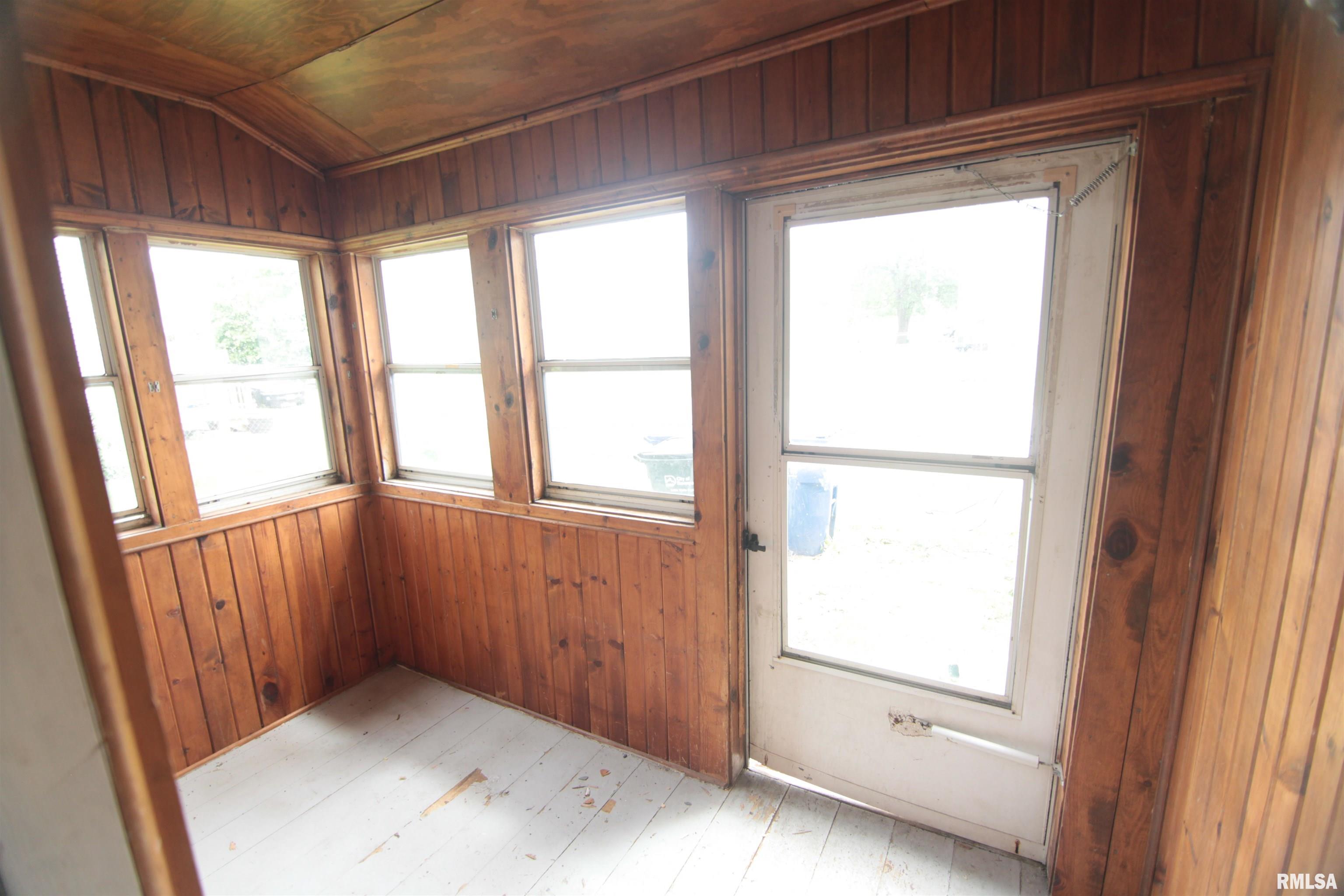1502 N Ripley Street, Davenport, Iowa image 40