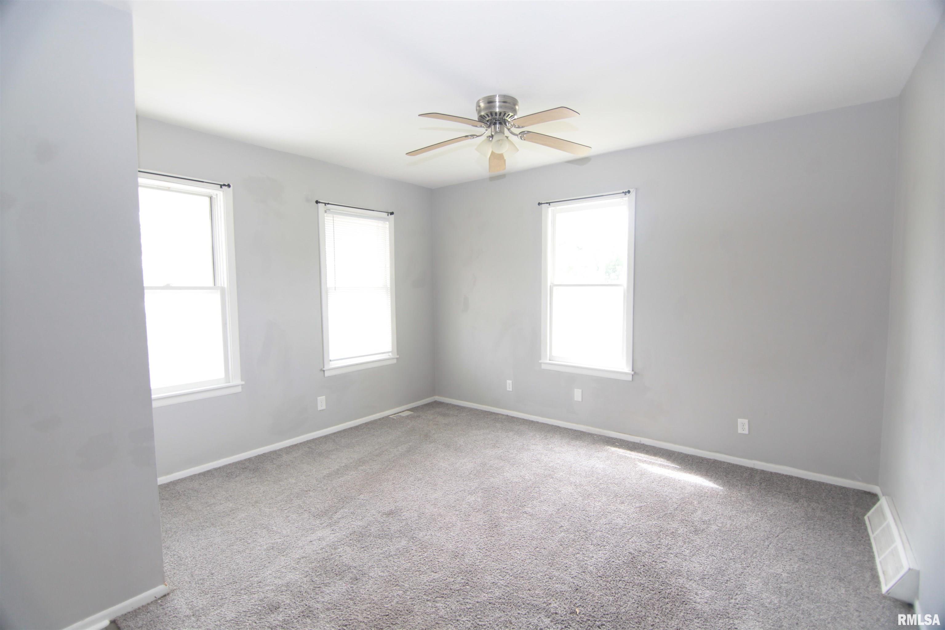 1502 N Ripley Street, Davenport, Iowa image 5