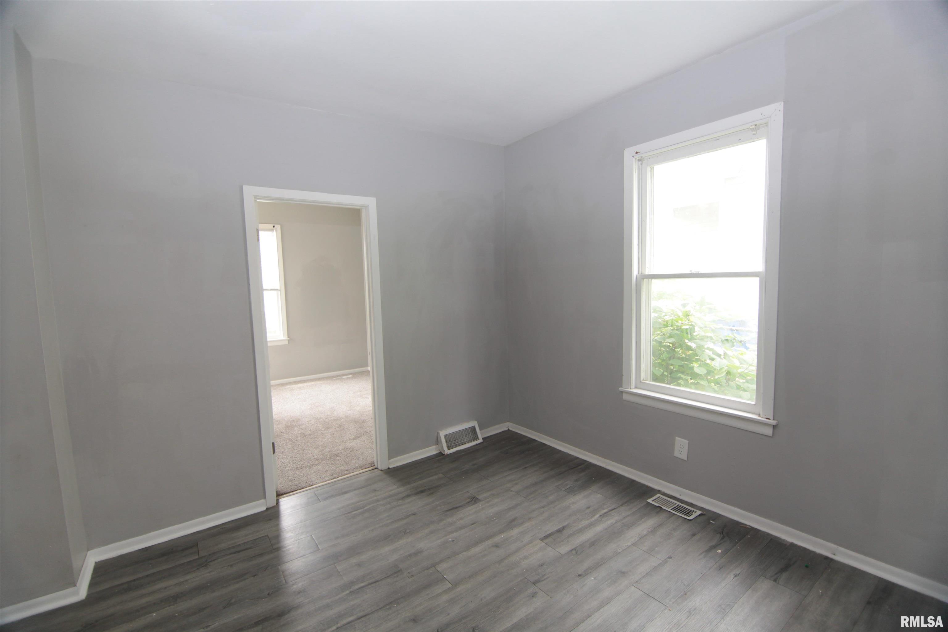 1502 N Ripley Street, Davenport, Iowa image 16