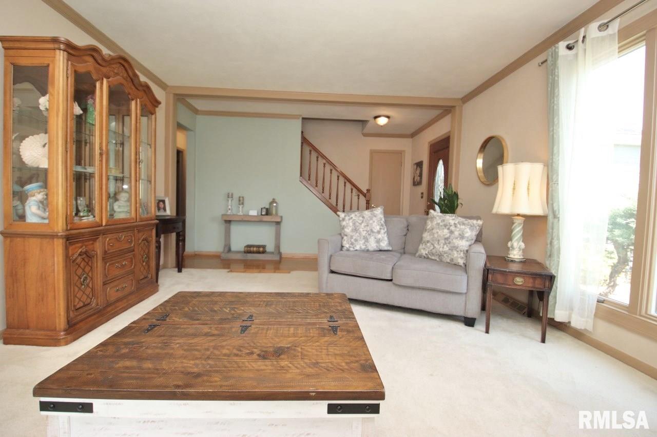 5607 N Rosemead Drive, Peoria, Illinois image 11