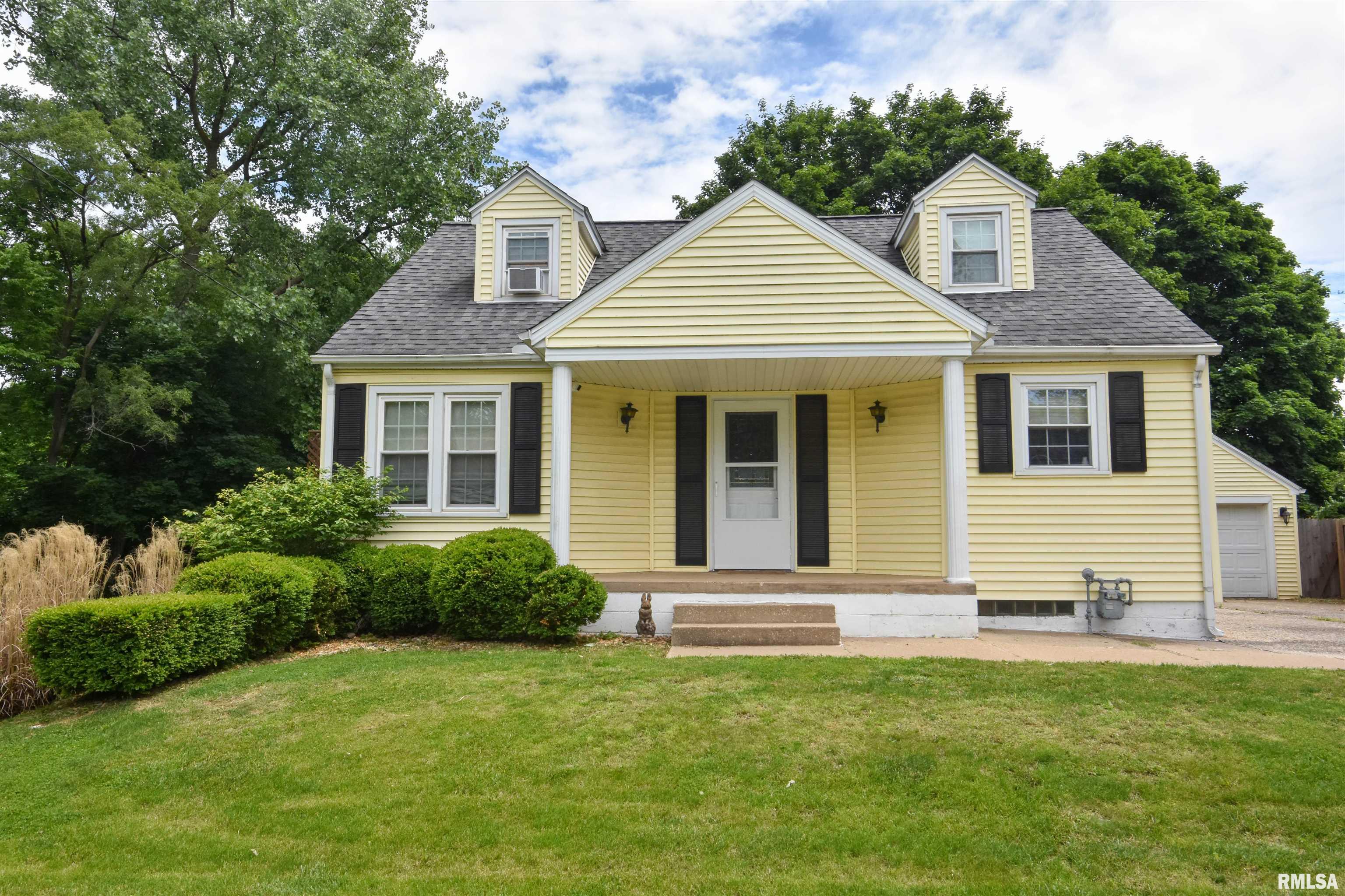 306 William Street, East Peoria, Illinois image 1