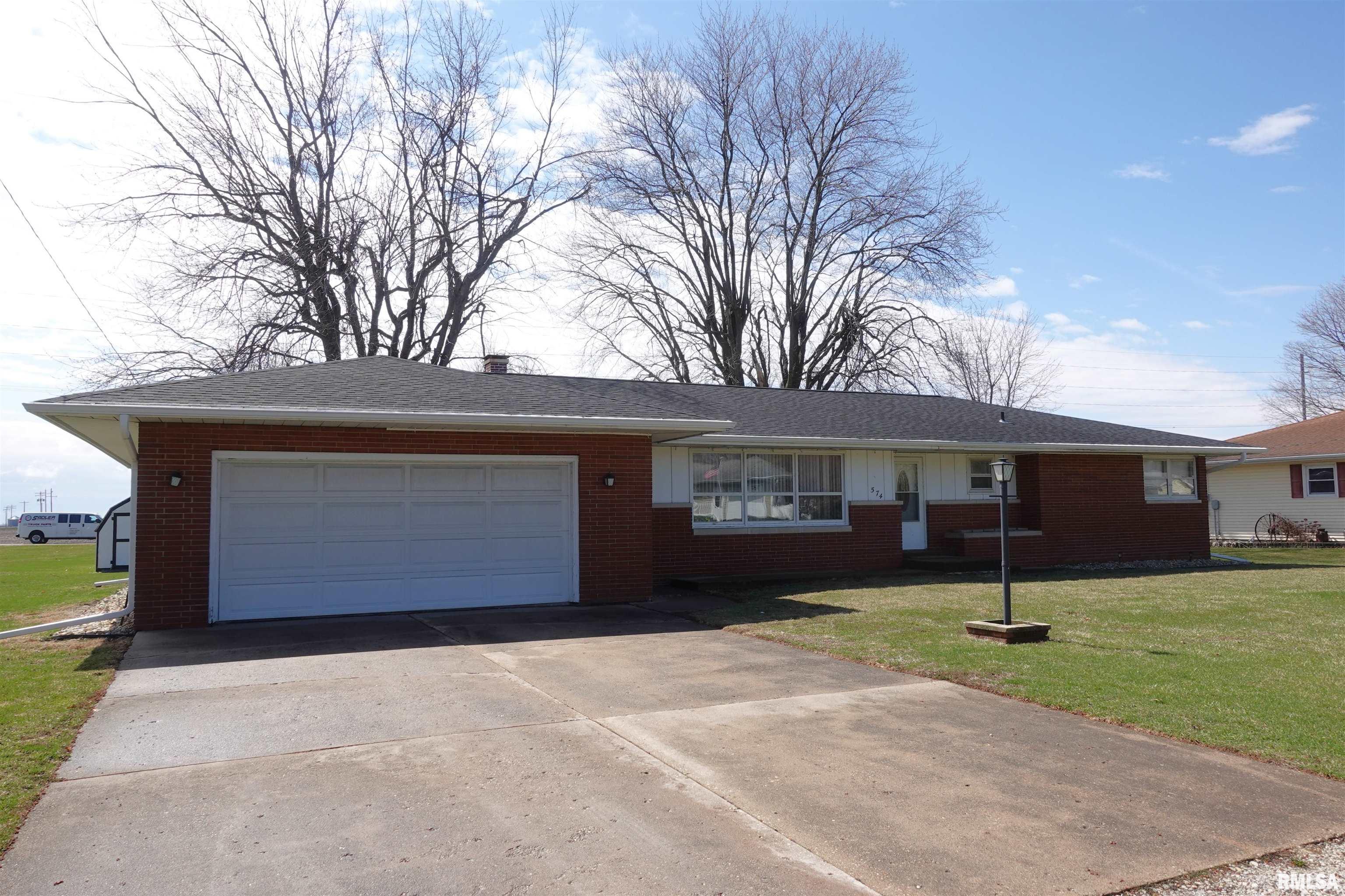 574 E 2nd Avenue, Woodhull, Illinois image 1