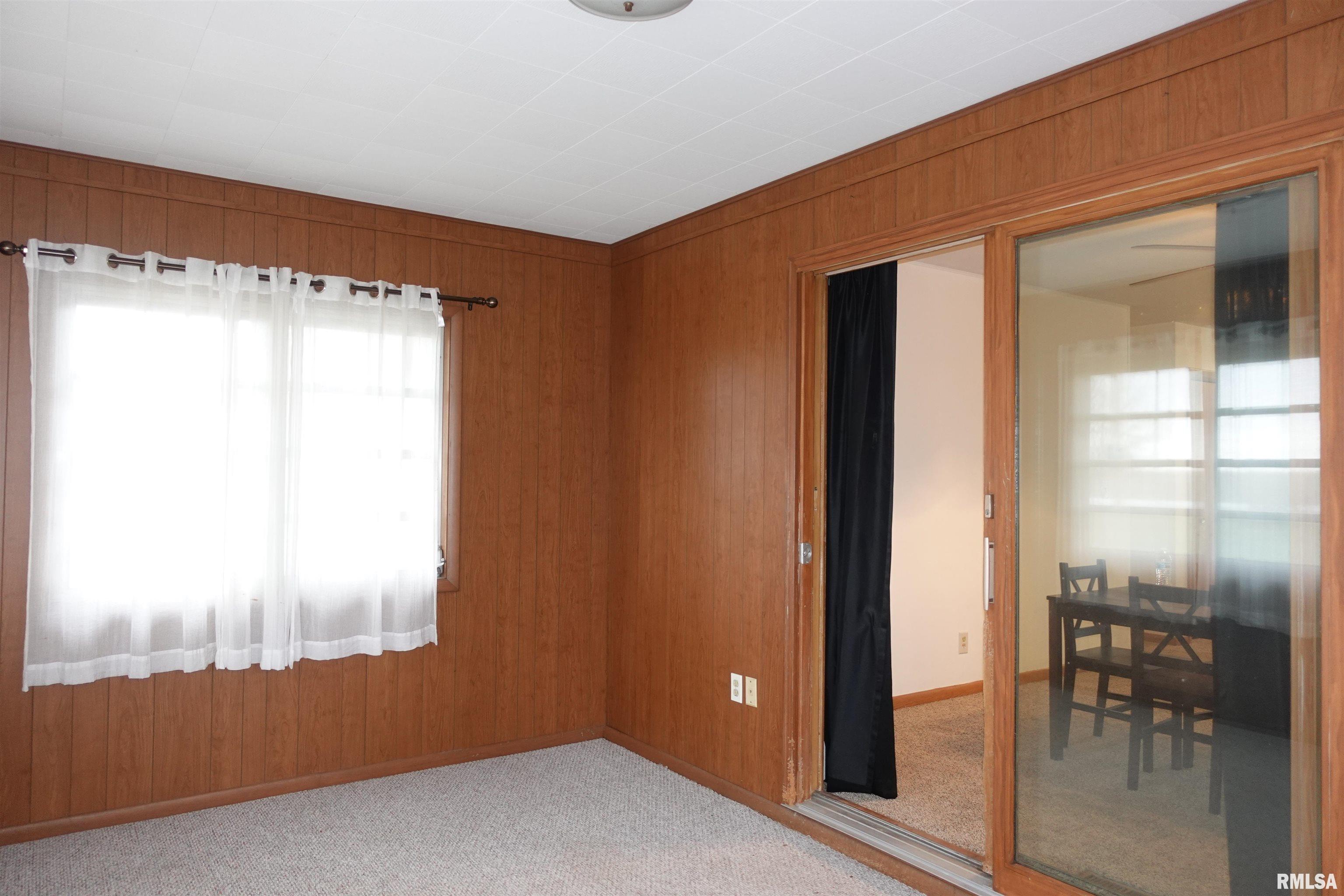 574 E 2nd Avenue, Woodhull, Illinois image 30