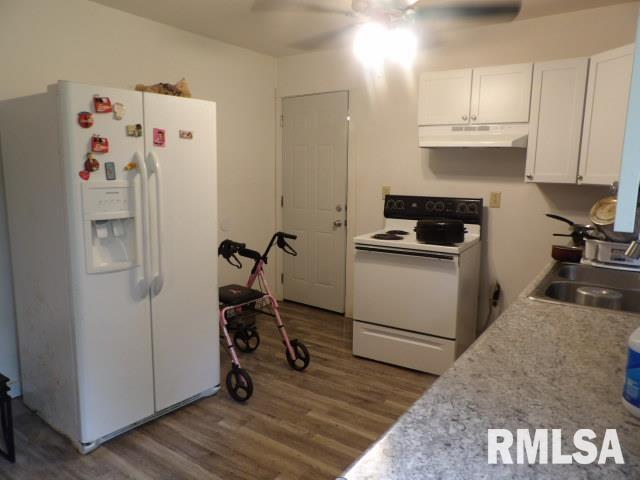 35 Victoria Ann Drive, Carrier Mills, Illinois image 5
