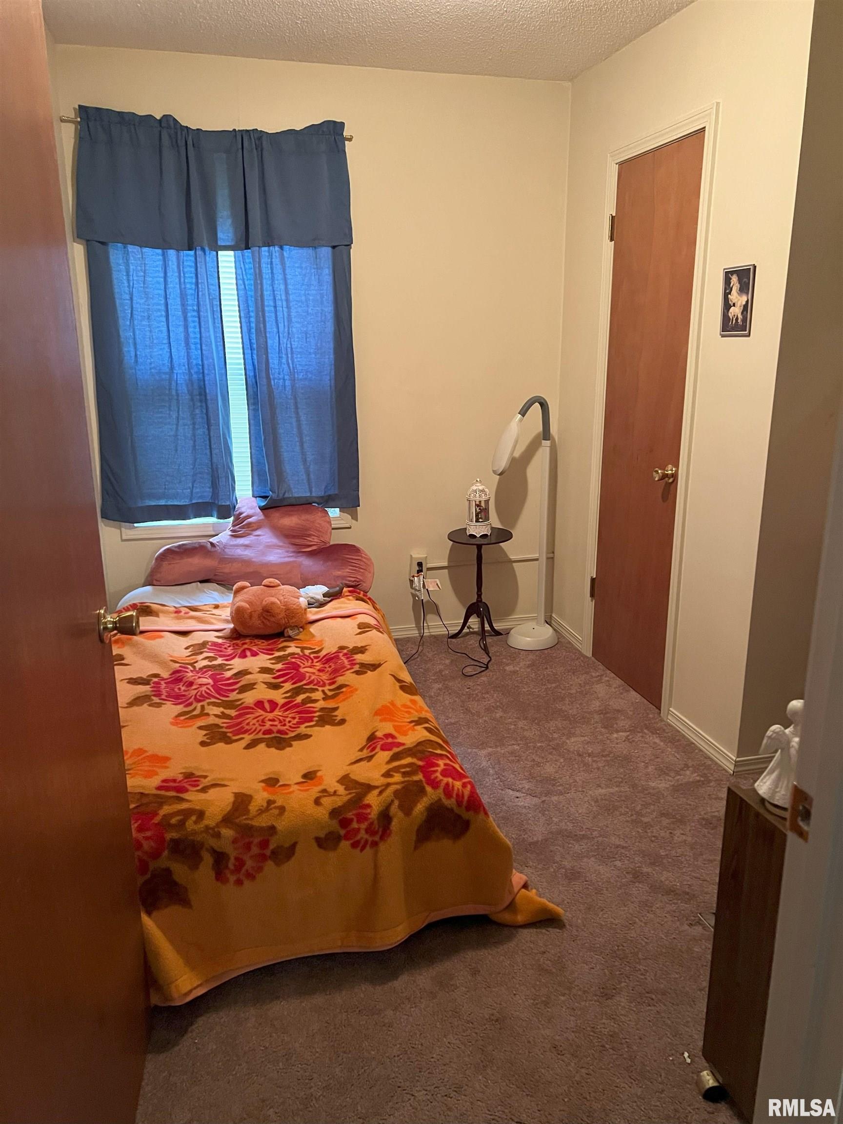 1035 Beesley Avenue, Jacksonville, Illinois image 19