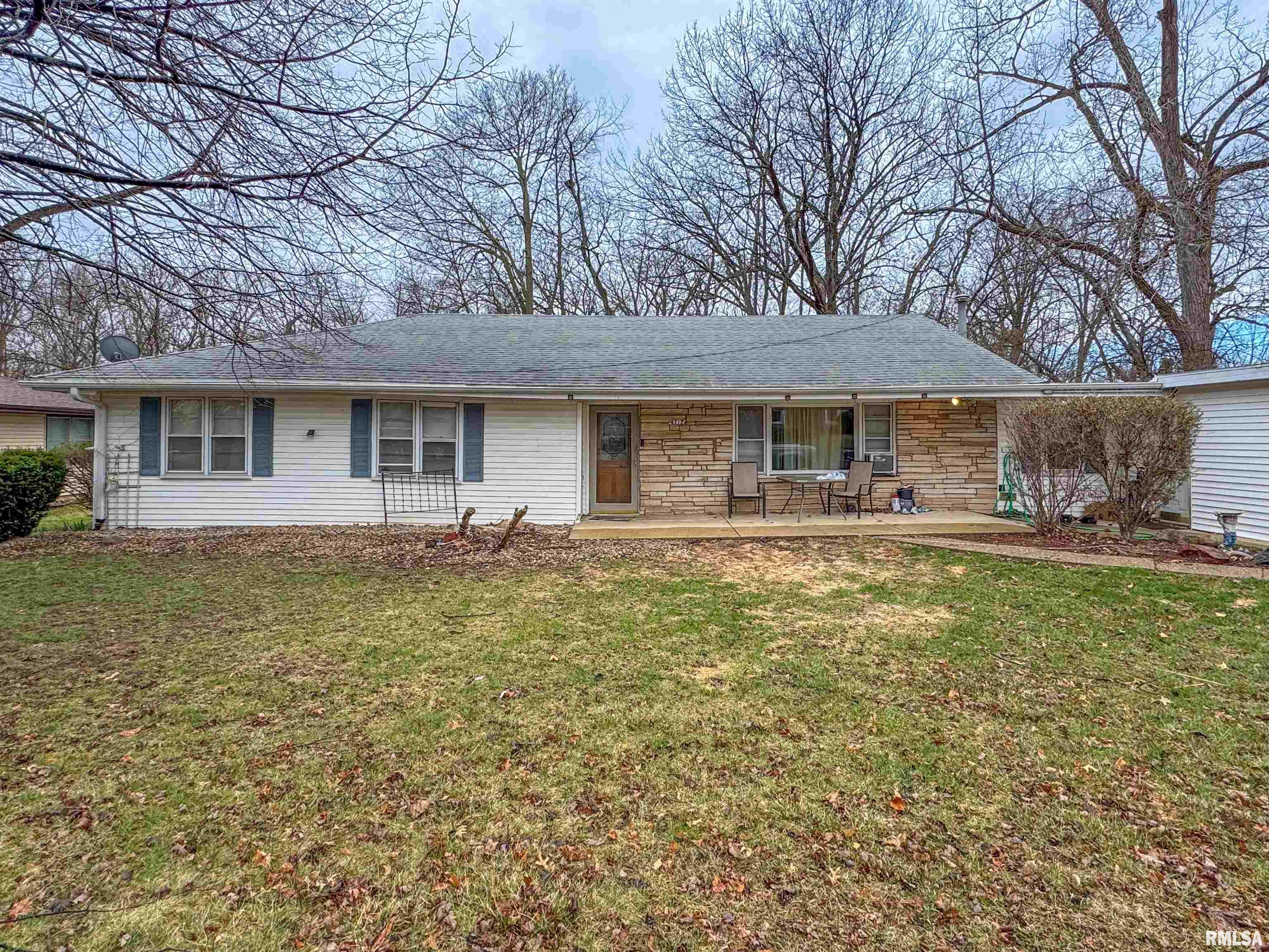 4717 N Clarewood Avenue, Peoria, Illinois image 1