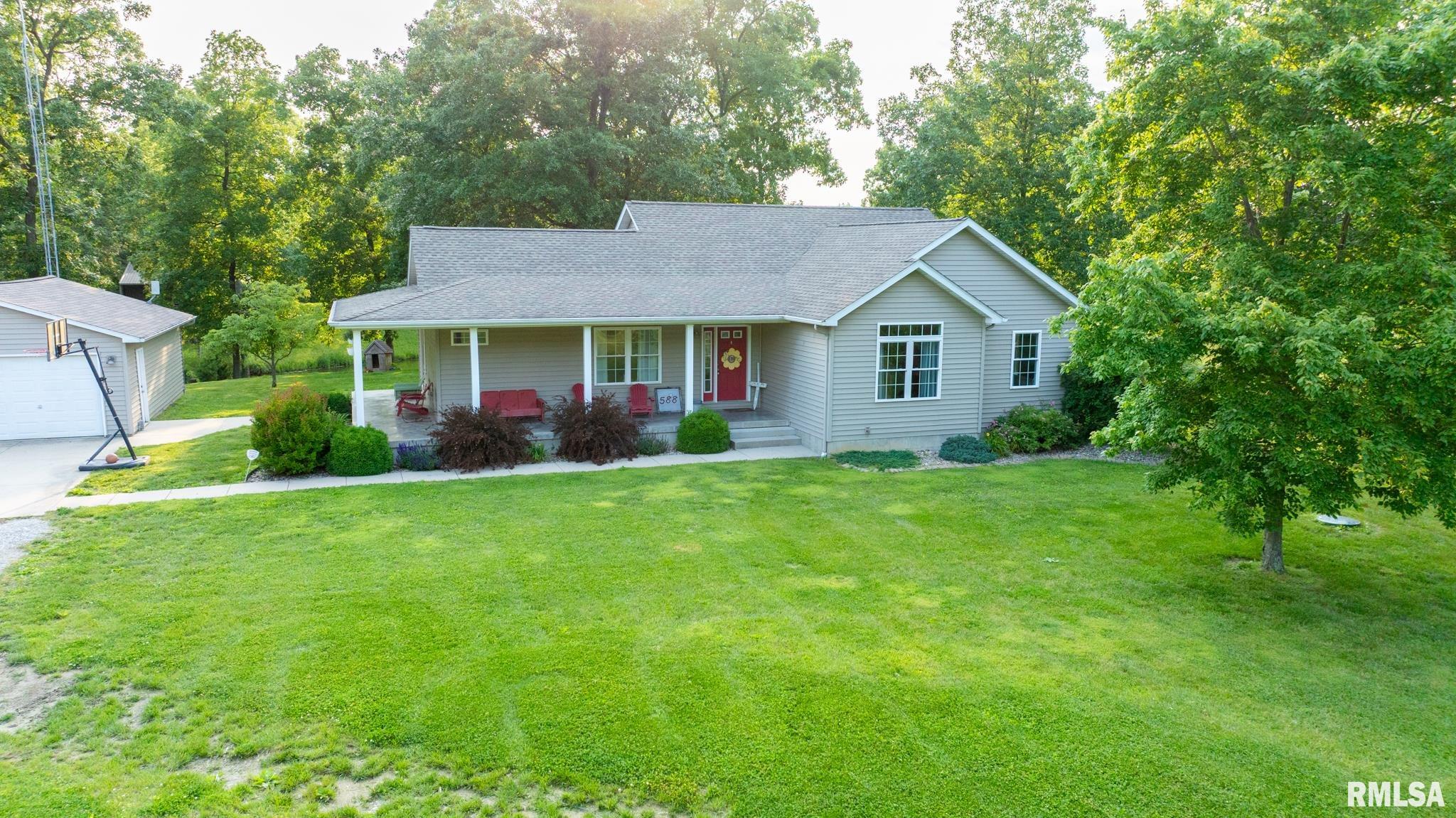 588 Deerfield Road, Walnut Hill, Illinois image 3