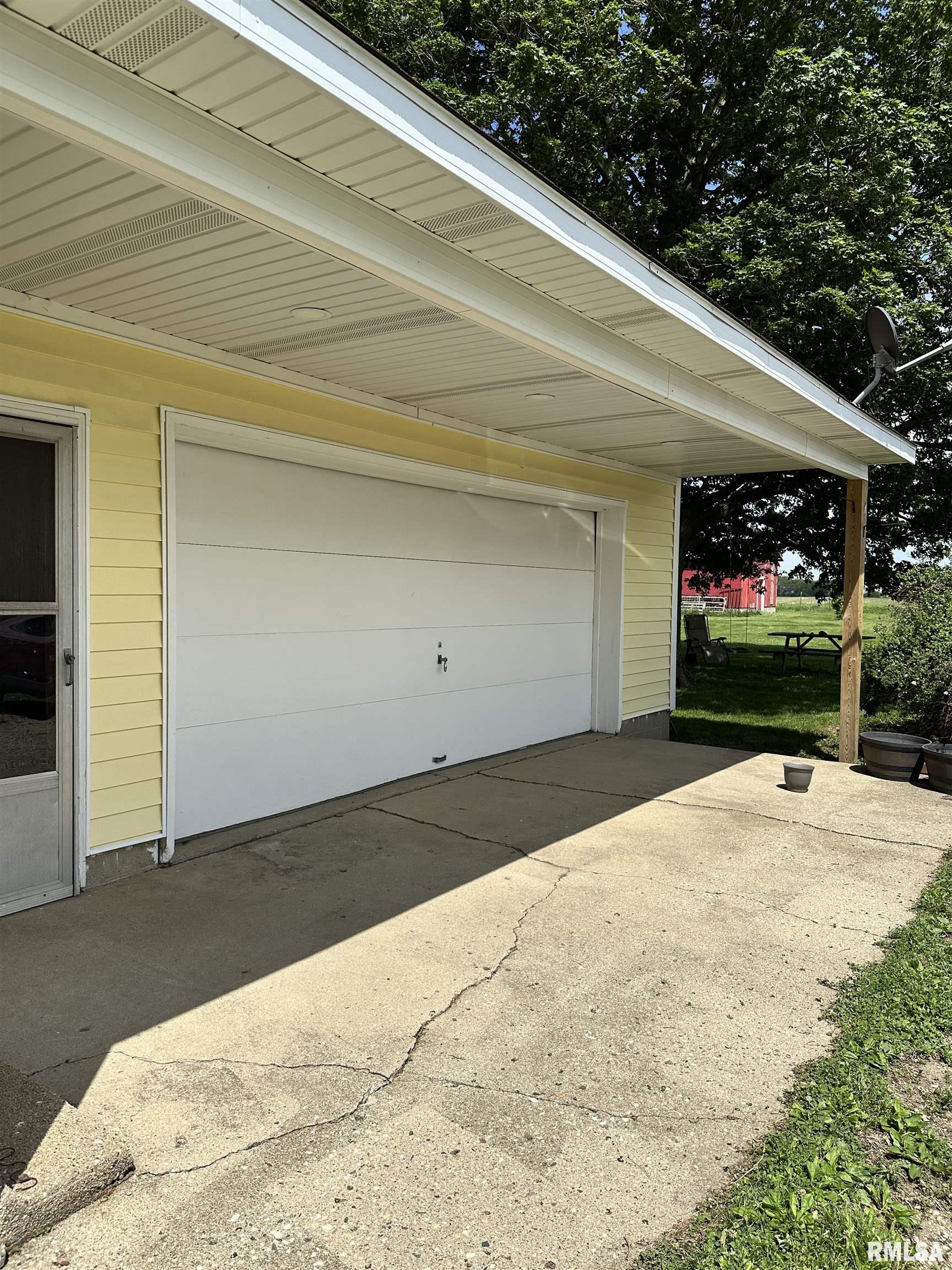 5987 Kentville Road, Neponset, Illinois image 7