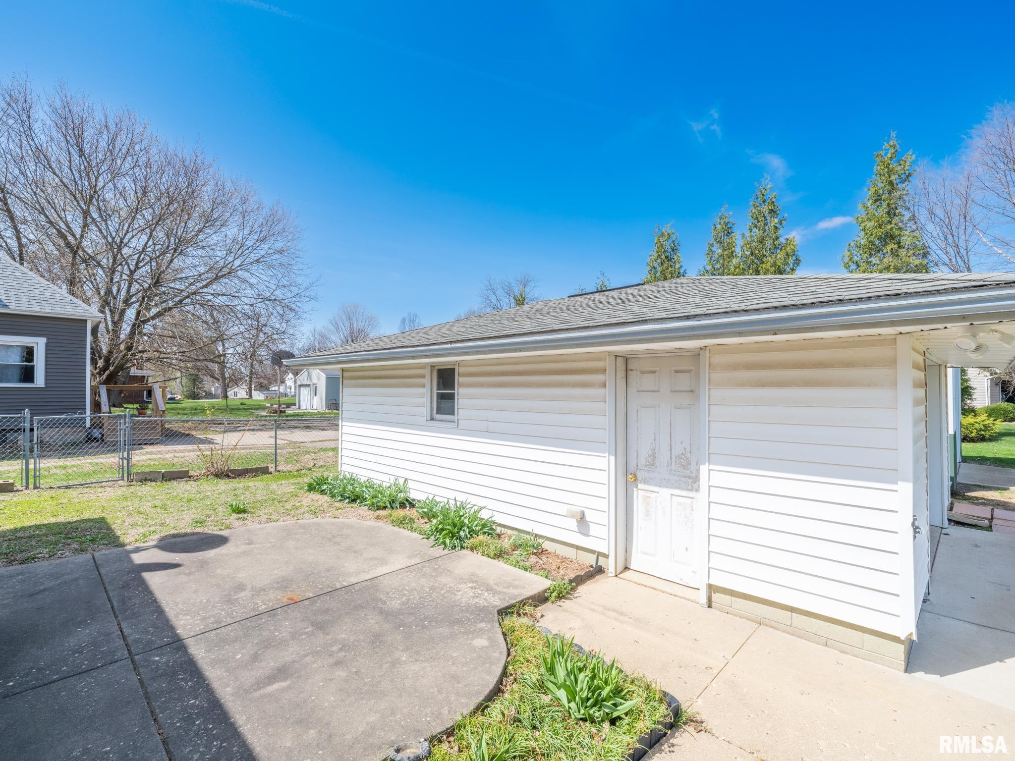 509 E 6th Street, Delavan, Illinois image 7