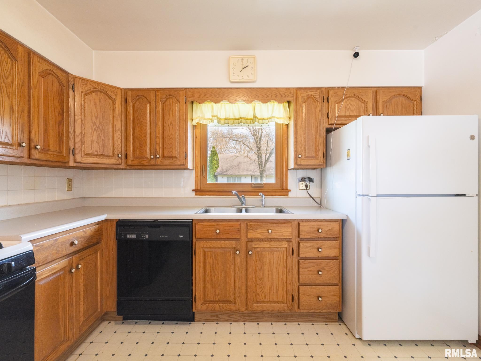509 E 6th Street, Delavan, Illinois image 17