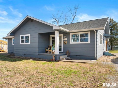 Homes For Sale - 336 N Miller Street<br/> Carrier Mills, IL 62917