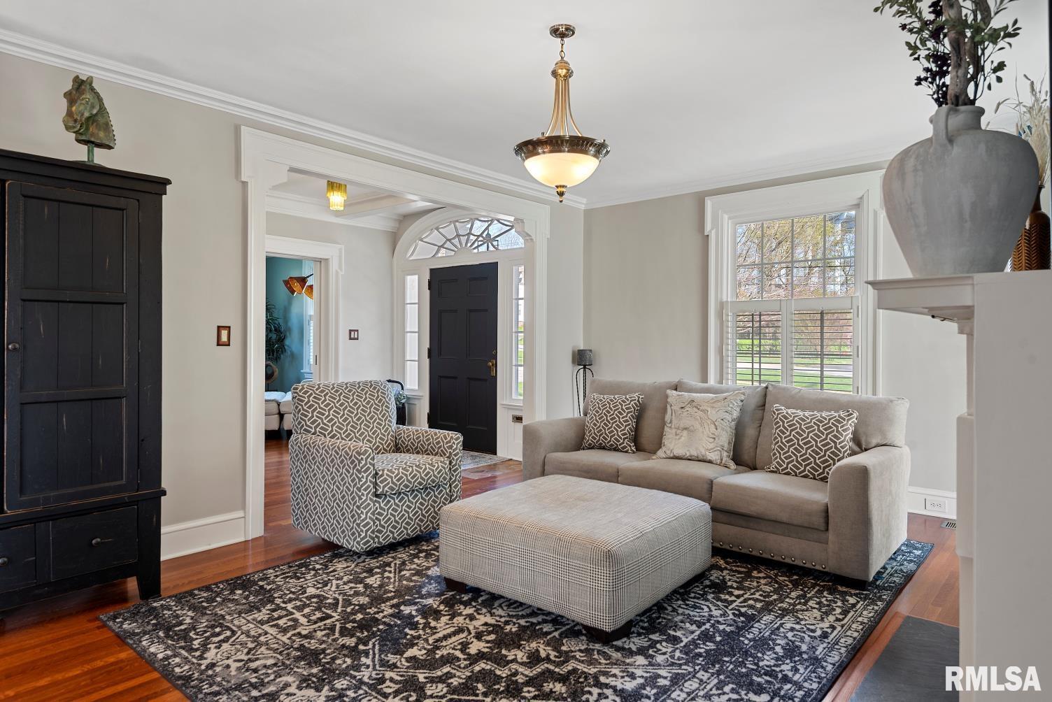 1421 Mound Avenue, Jacksonville, Illinois image 11