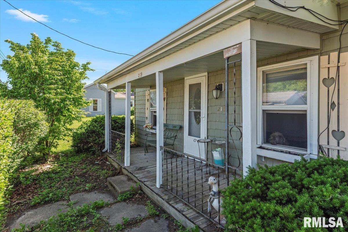 213 West Street, Franklin, Illinois image 3