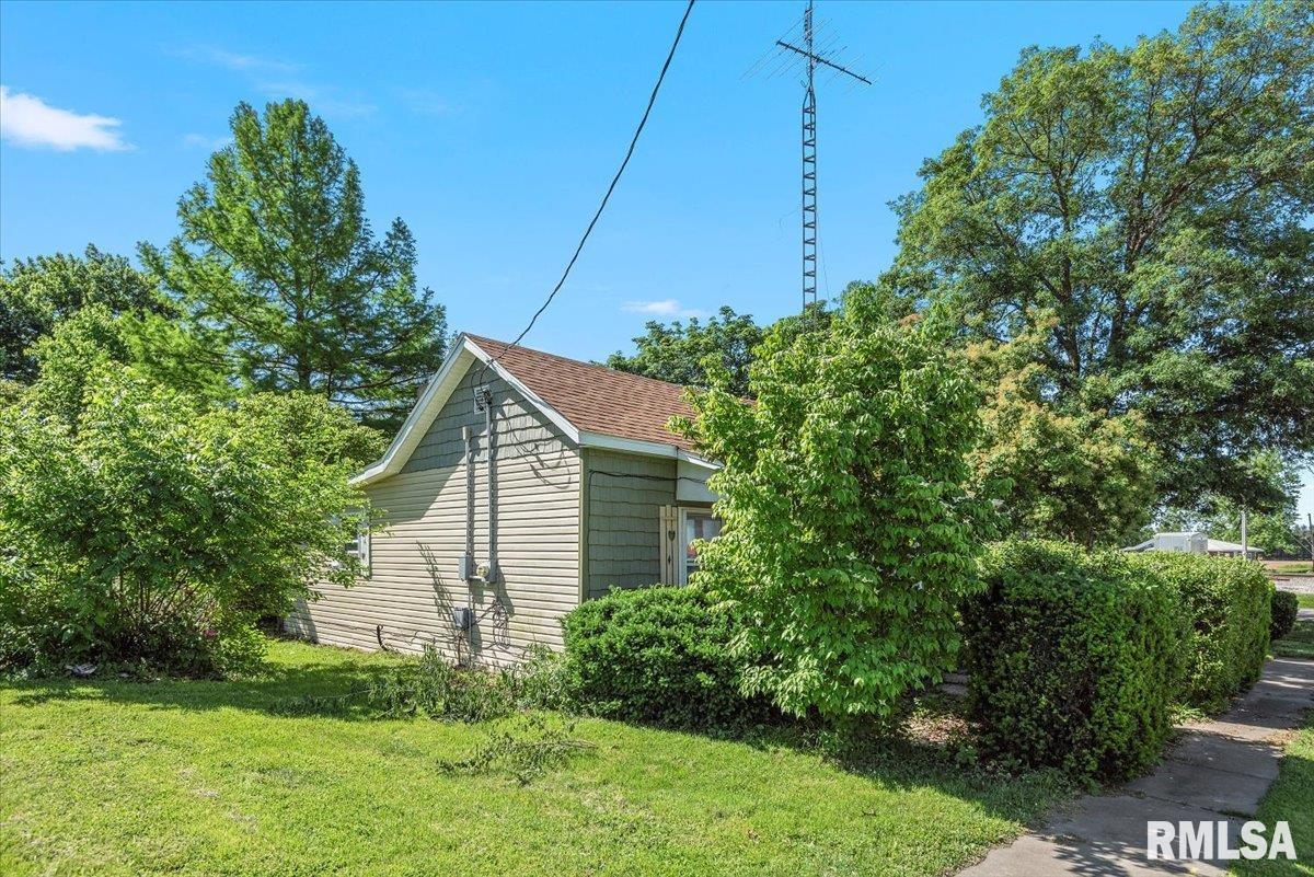 213 West Street, Franklin, Illinois image 4