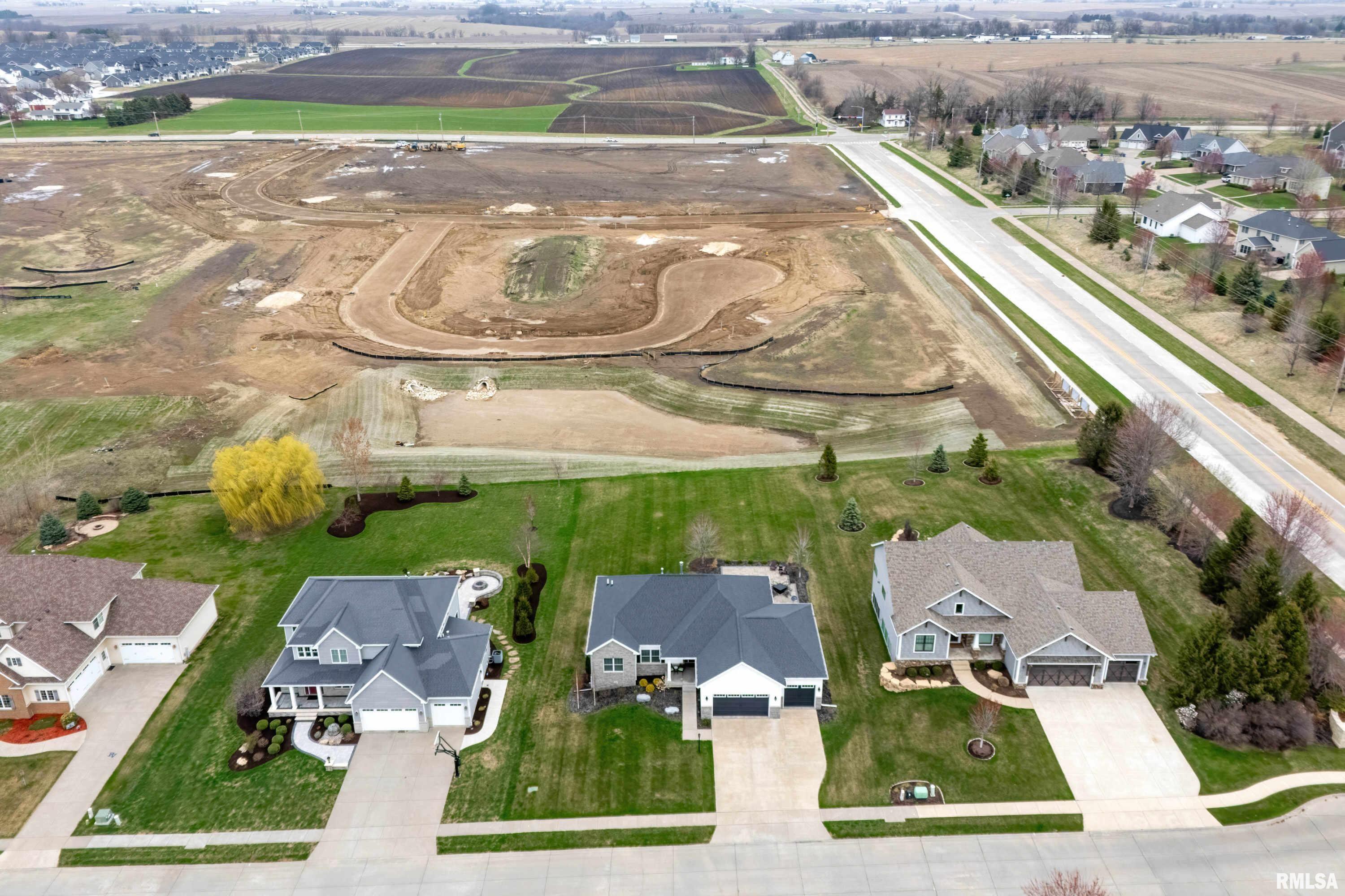 3474 Crow Lake Drive, Bettendorf, Iowa image 42