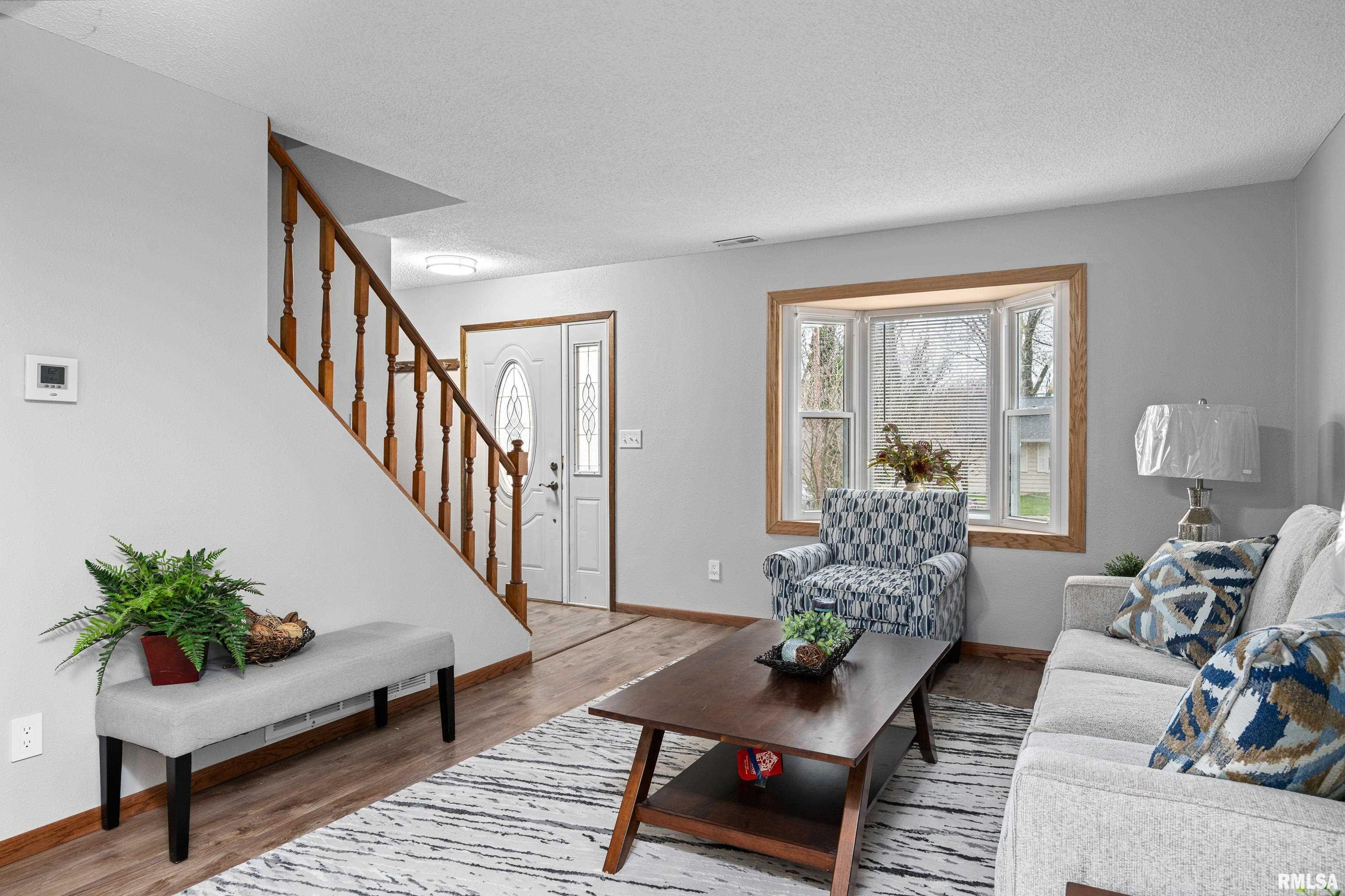 121 S 8th Street, Le Claire, Iowa image 6