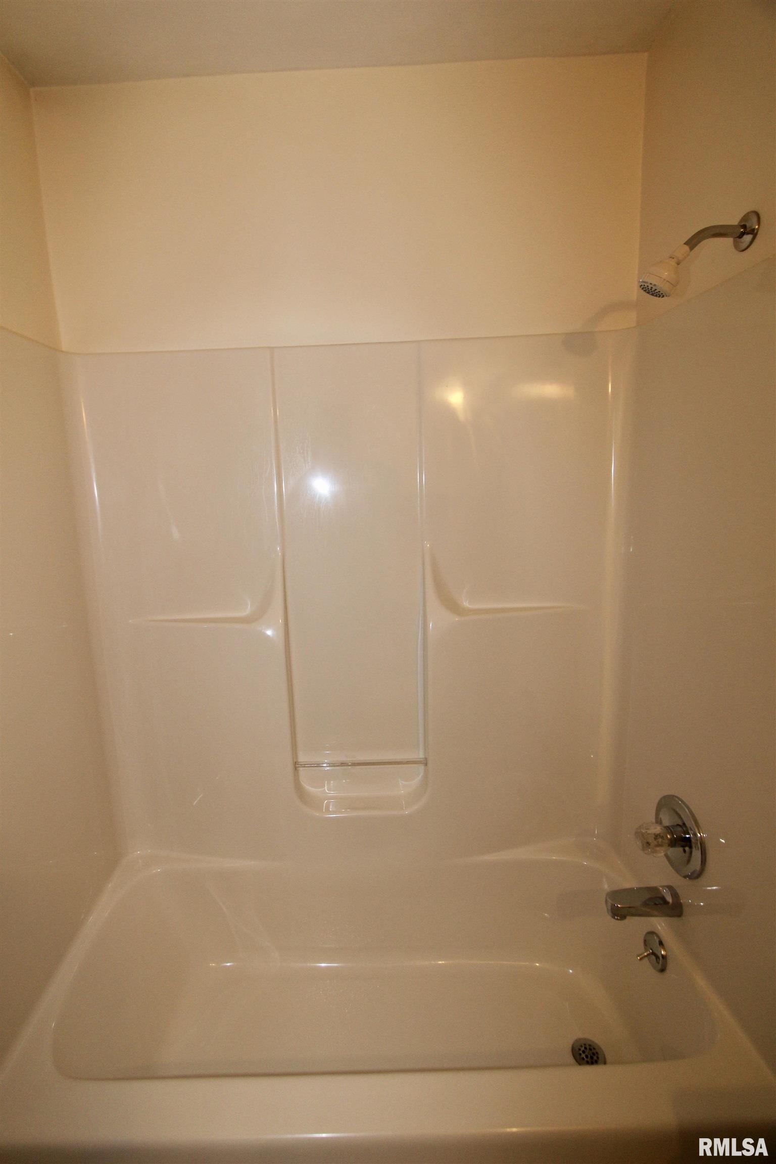 135 Shoshone Drive, East Peoria, Illinois image 39