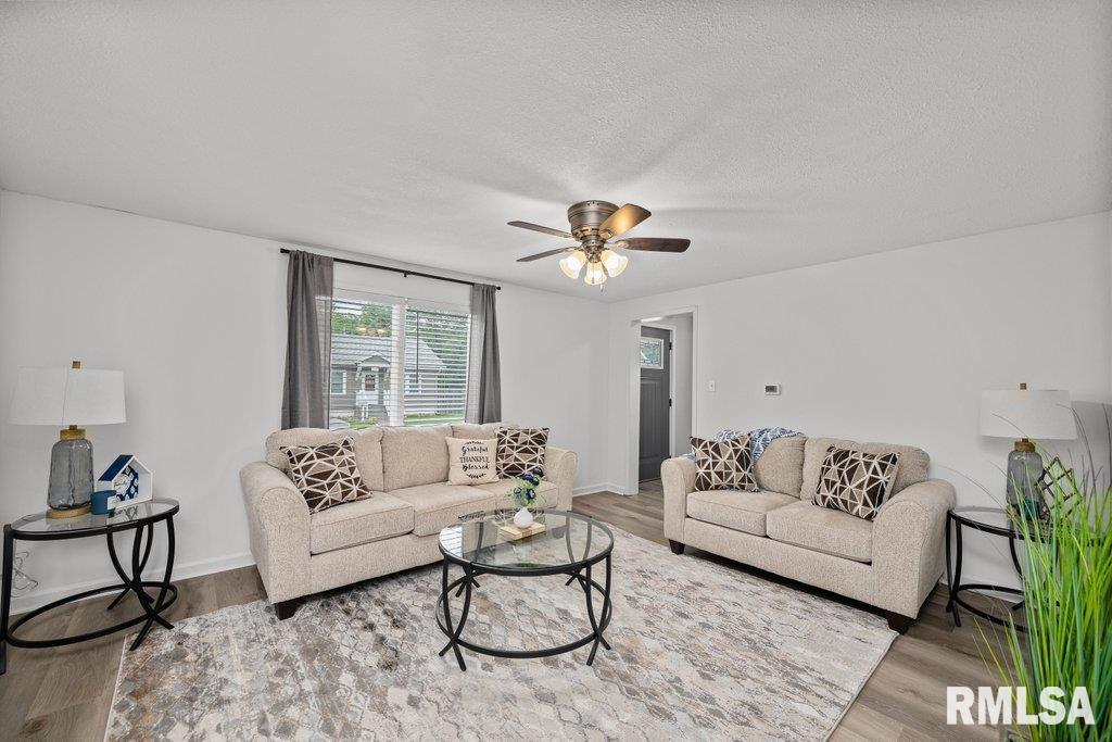 1156 23rd Street, Moline, Illinois image 3