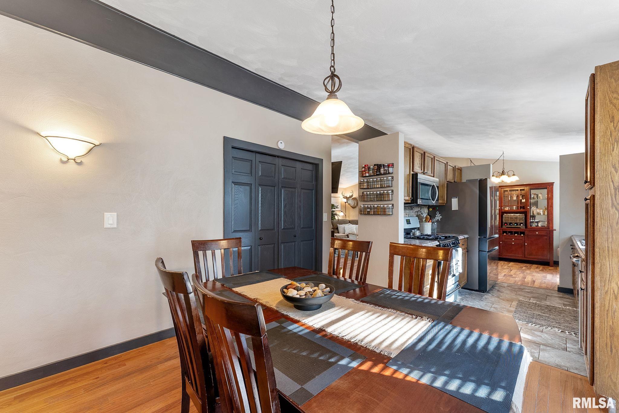 503 N Prospect Street, Cambridge, Illinois image 10