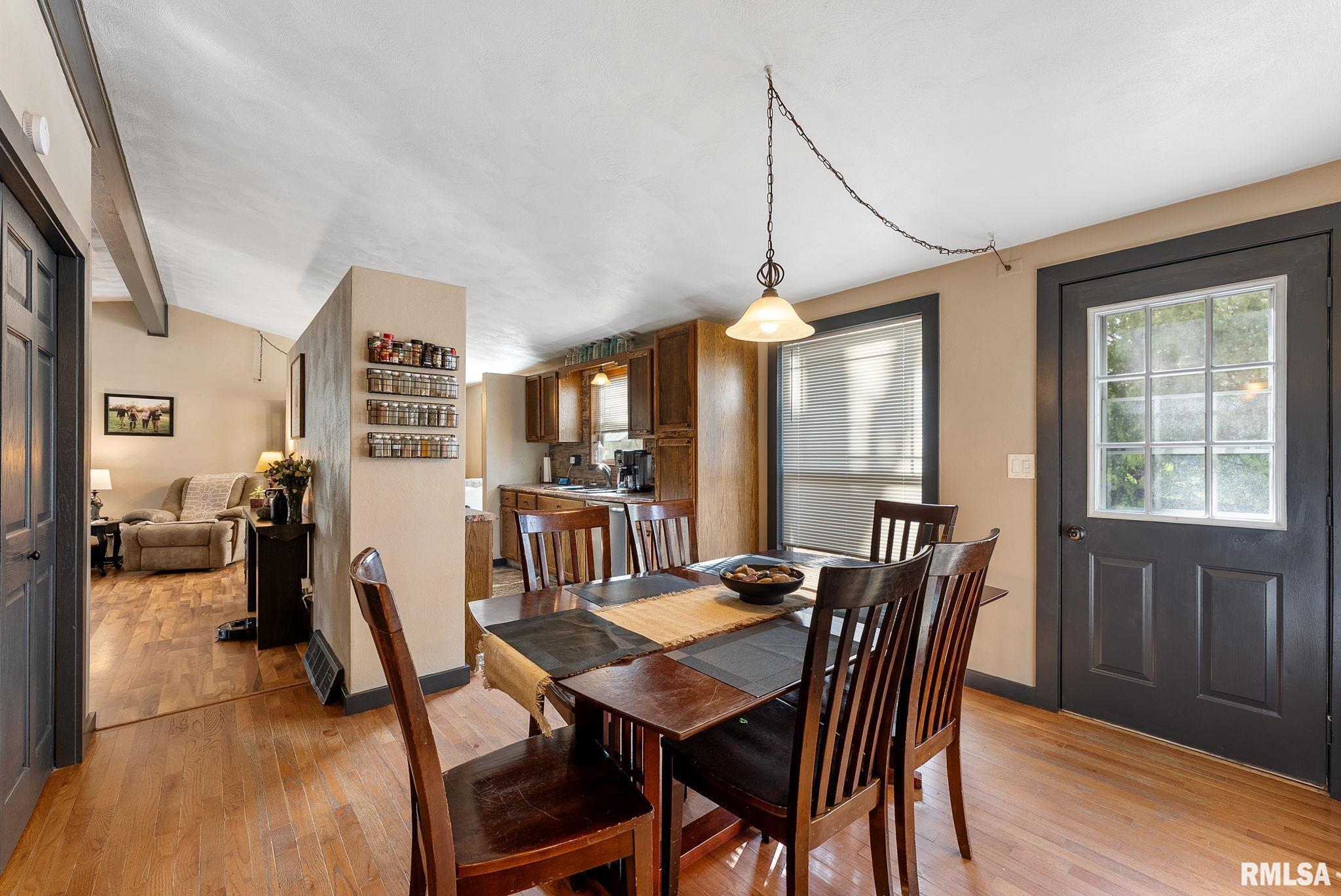503 N Prospect Street, Cambridge, Illinois image 11