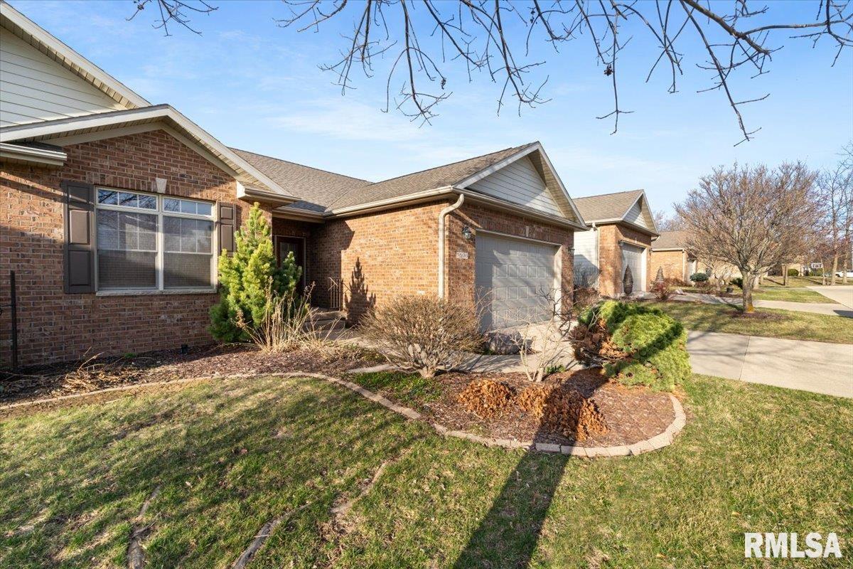 1506 17th Street, De Witt, Iowa image 2